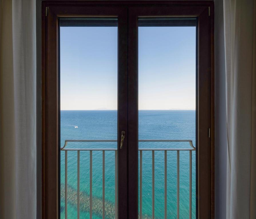 Triple Sea View