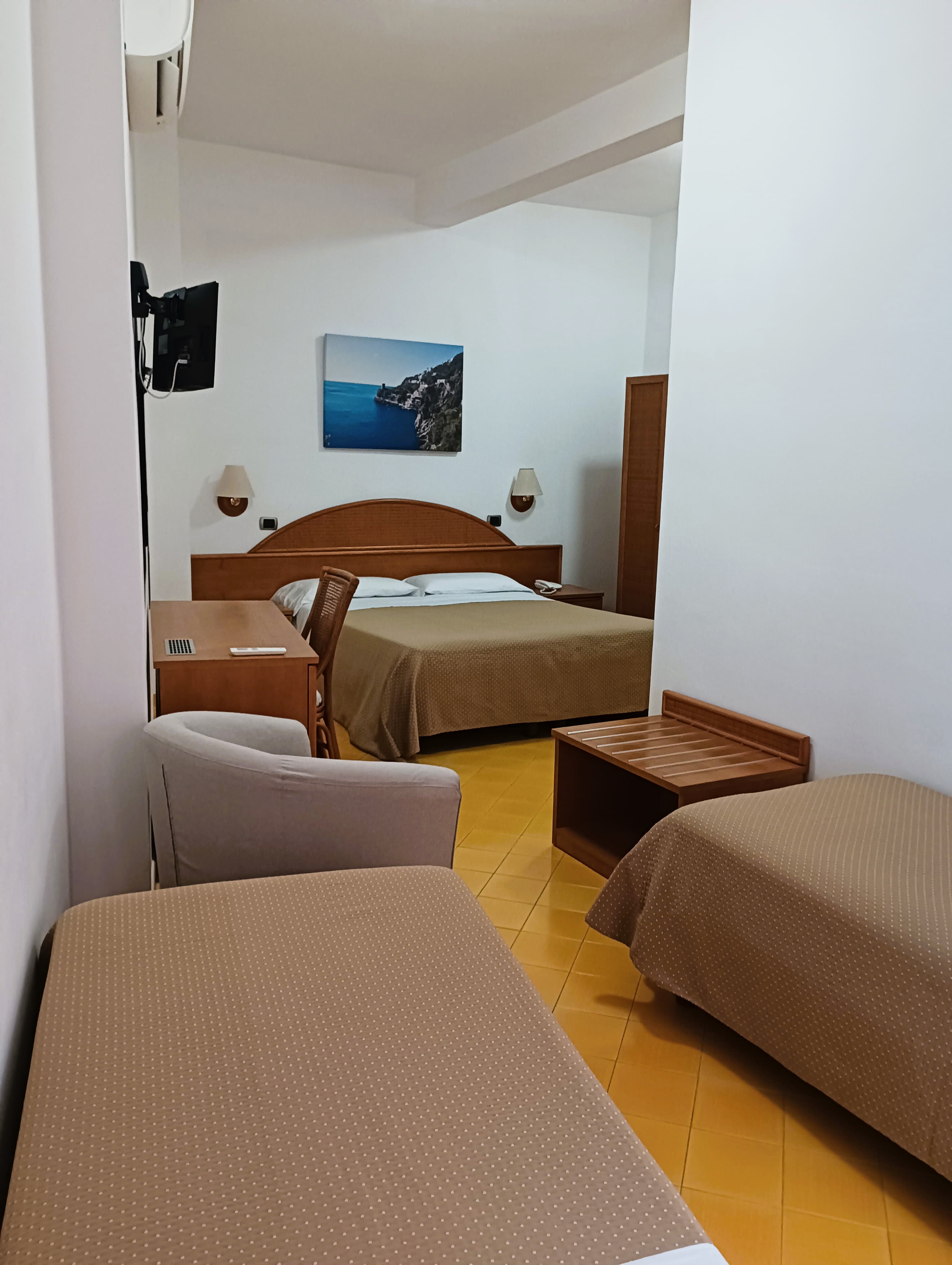 Quadruple Side Sea View