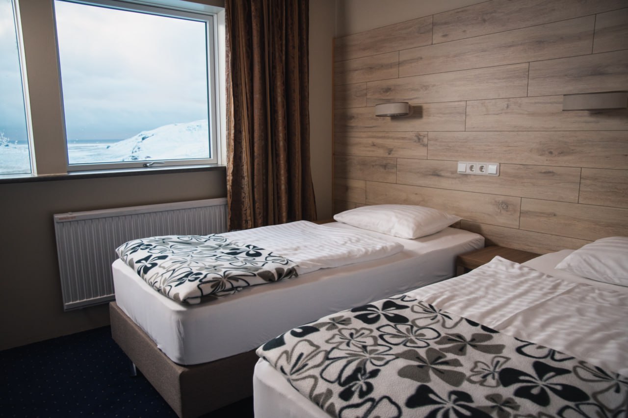 Double or Twin Standard