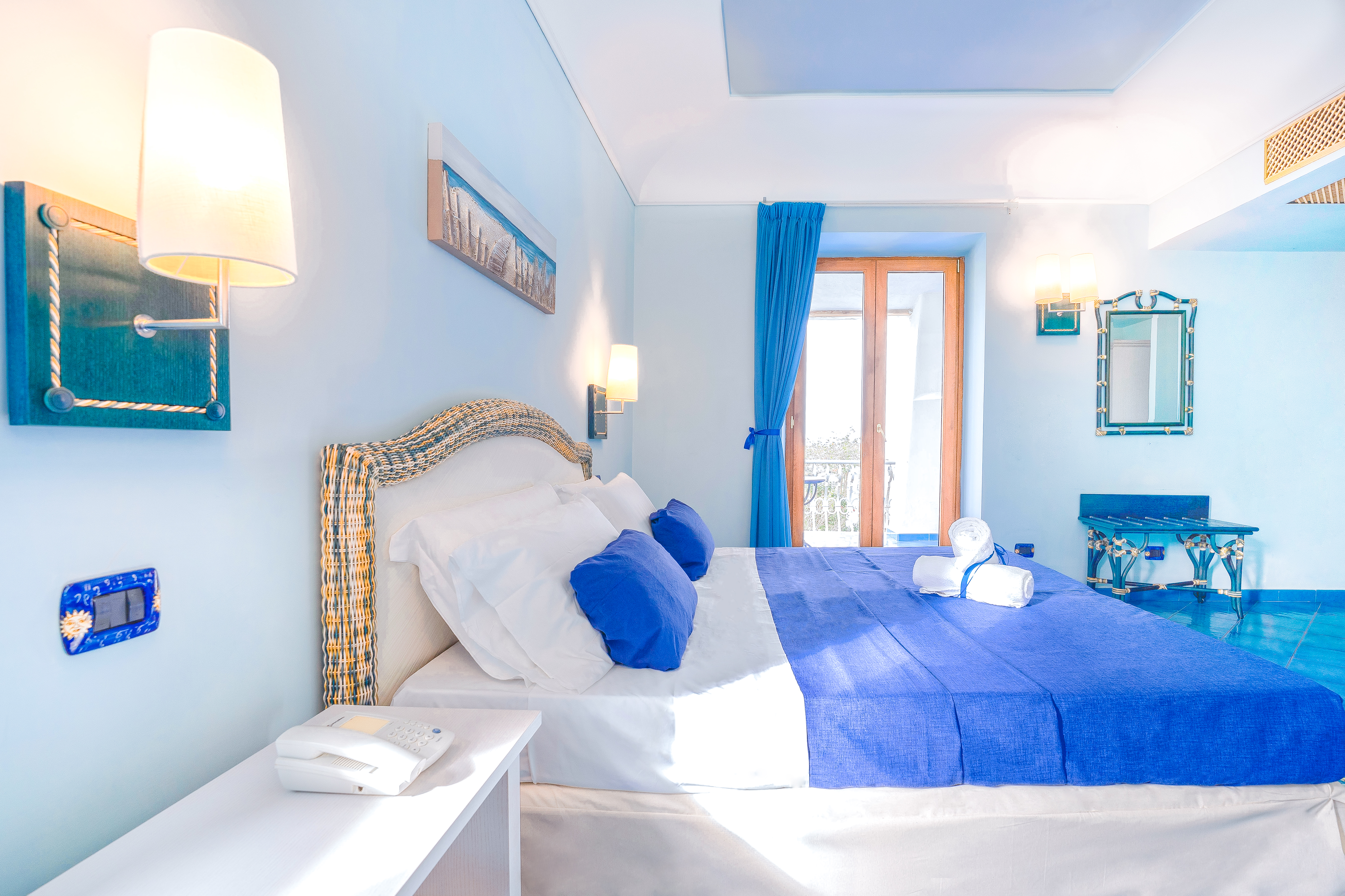 Double Superior Side Sea View