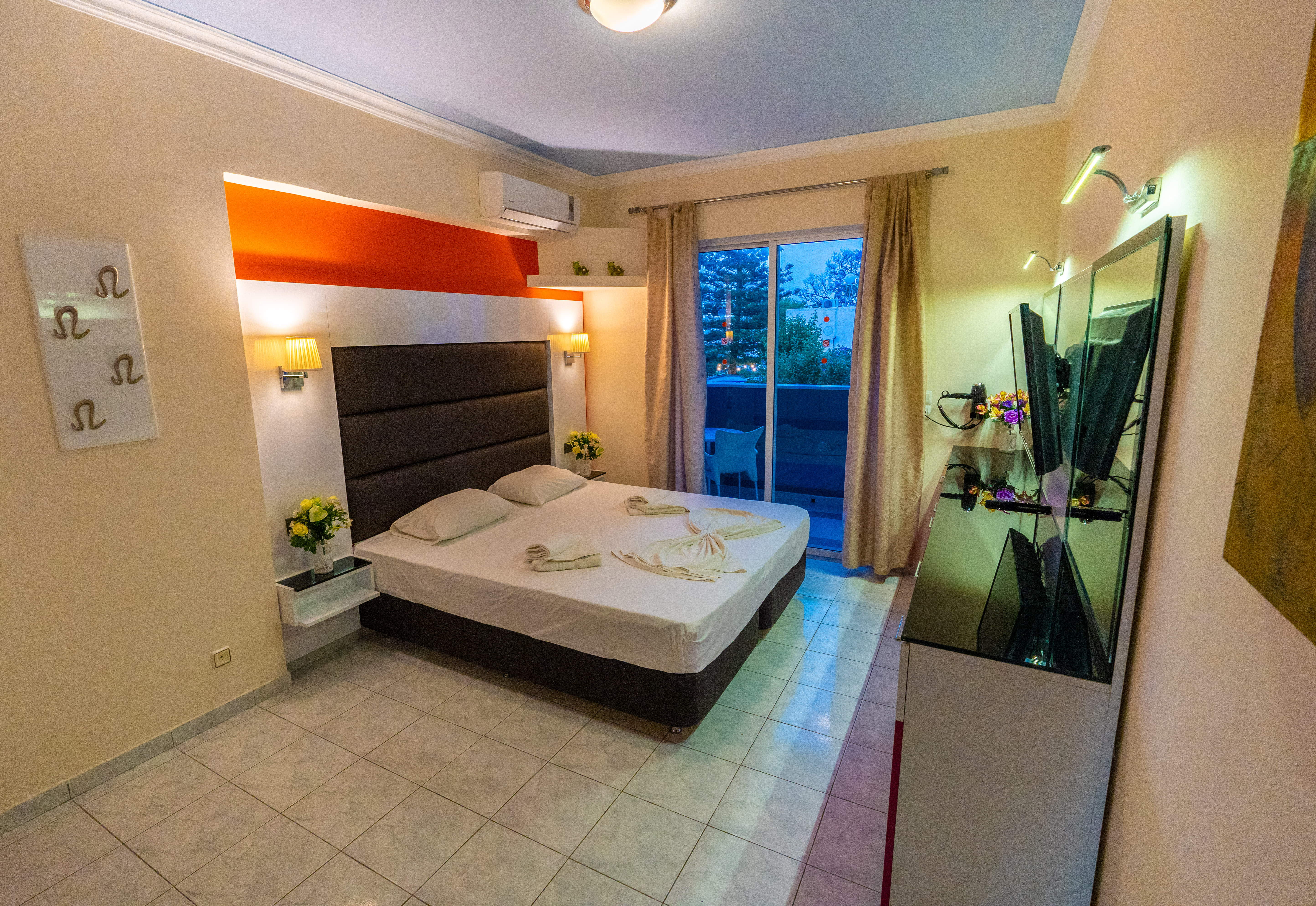 Double or Twin Standard