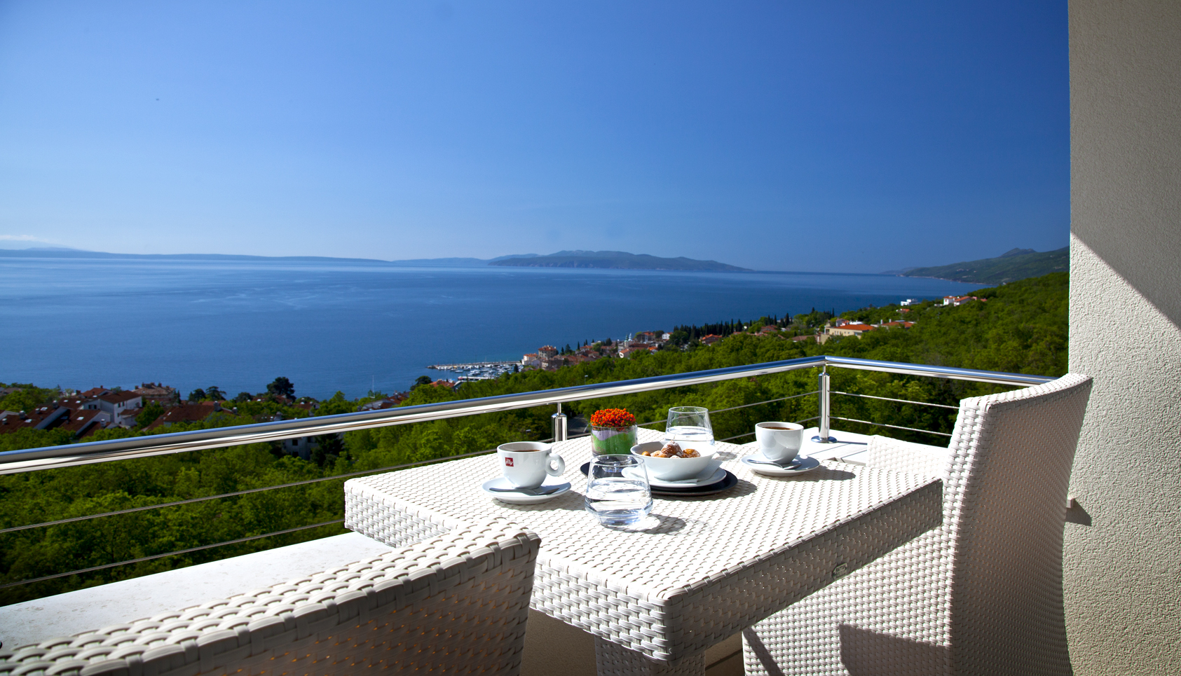 Double Superior Sea View