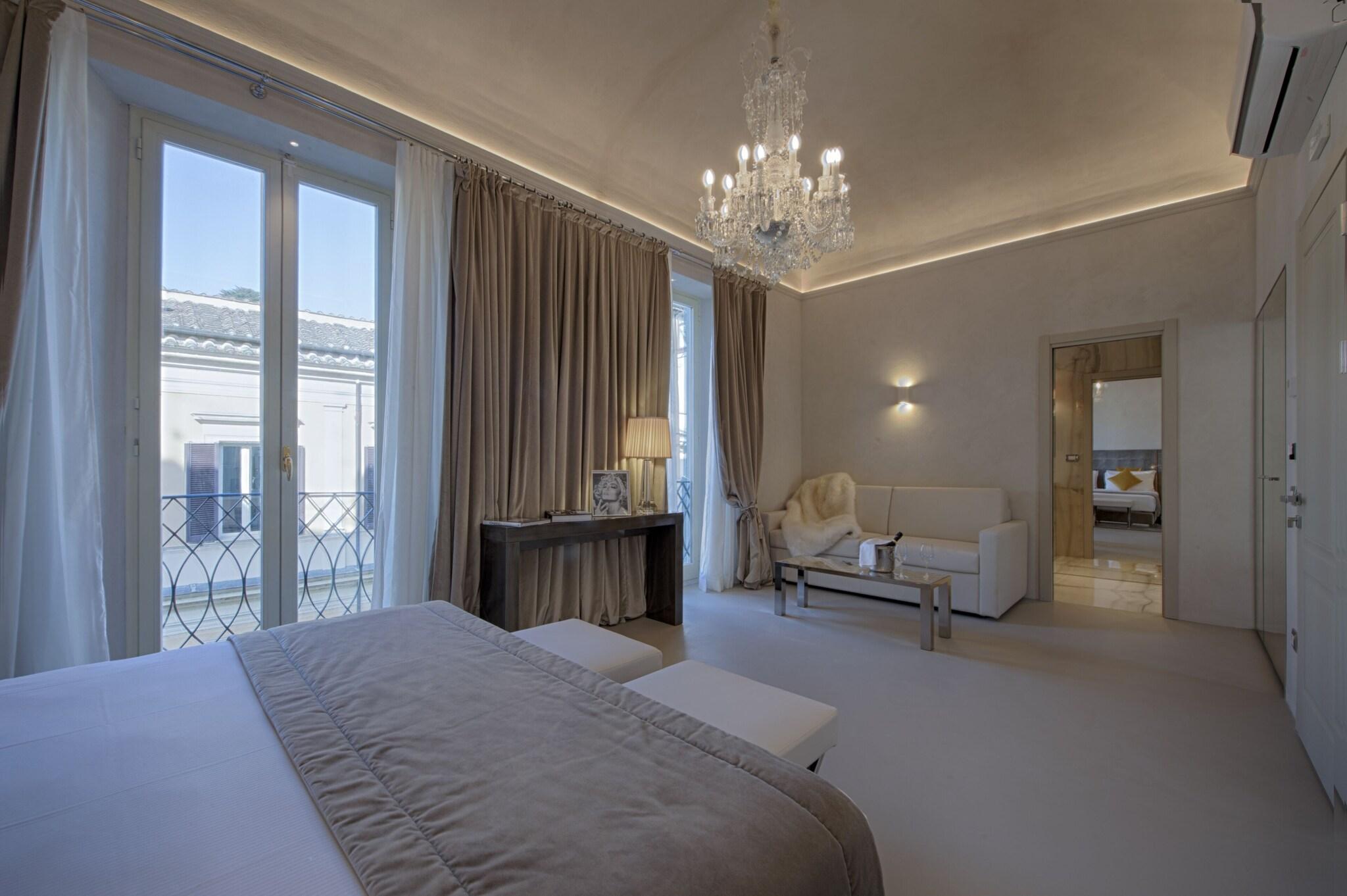 Junior Suite King Size Bed