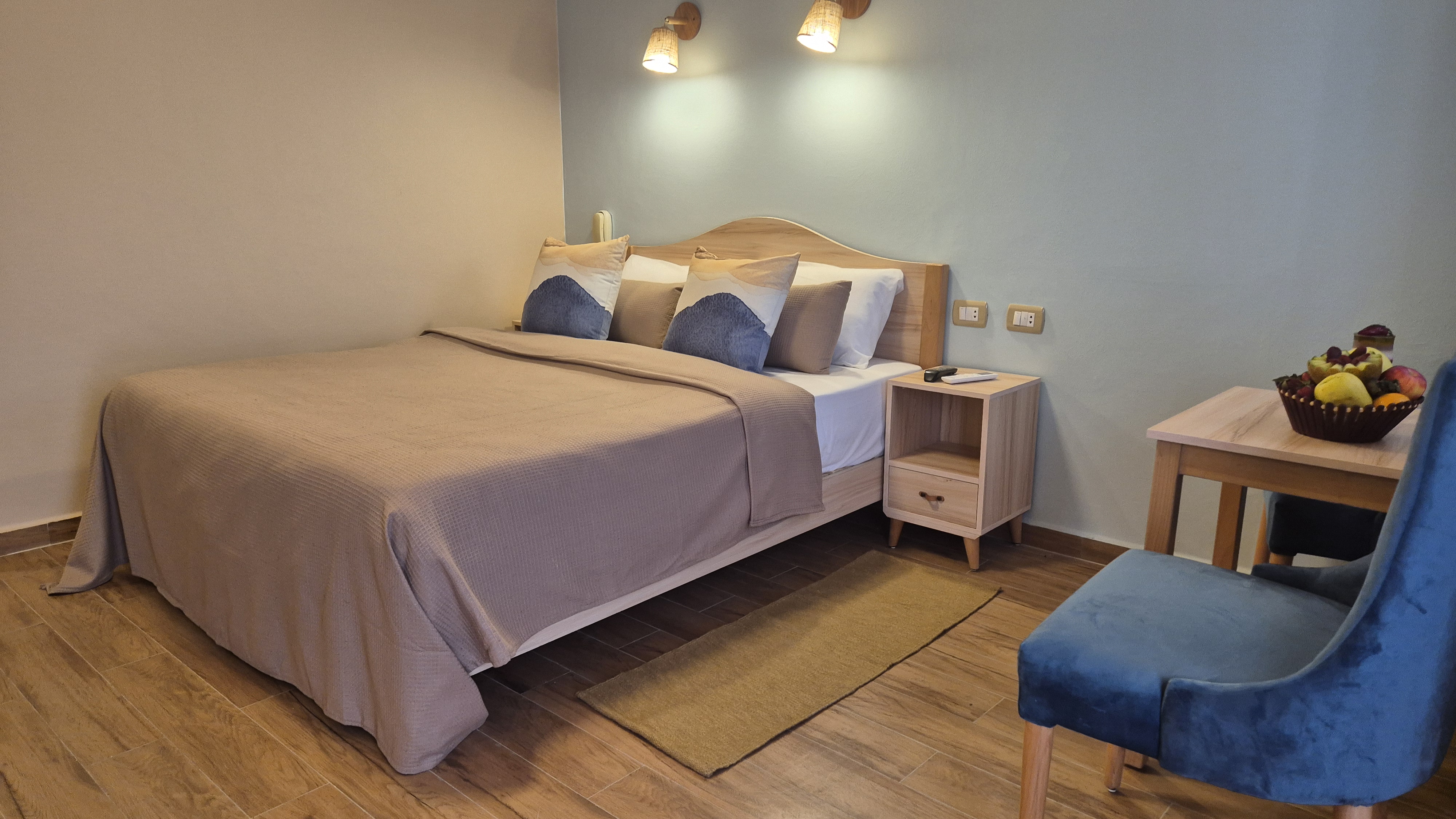 Double Queen Size Bed