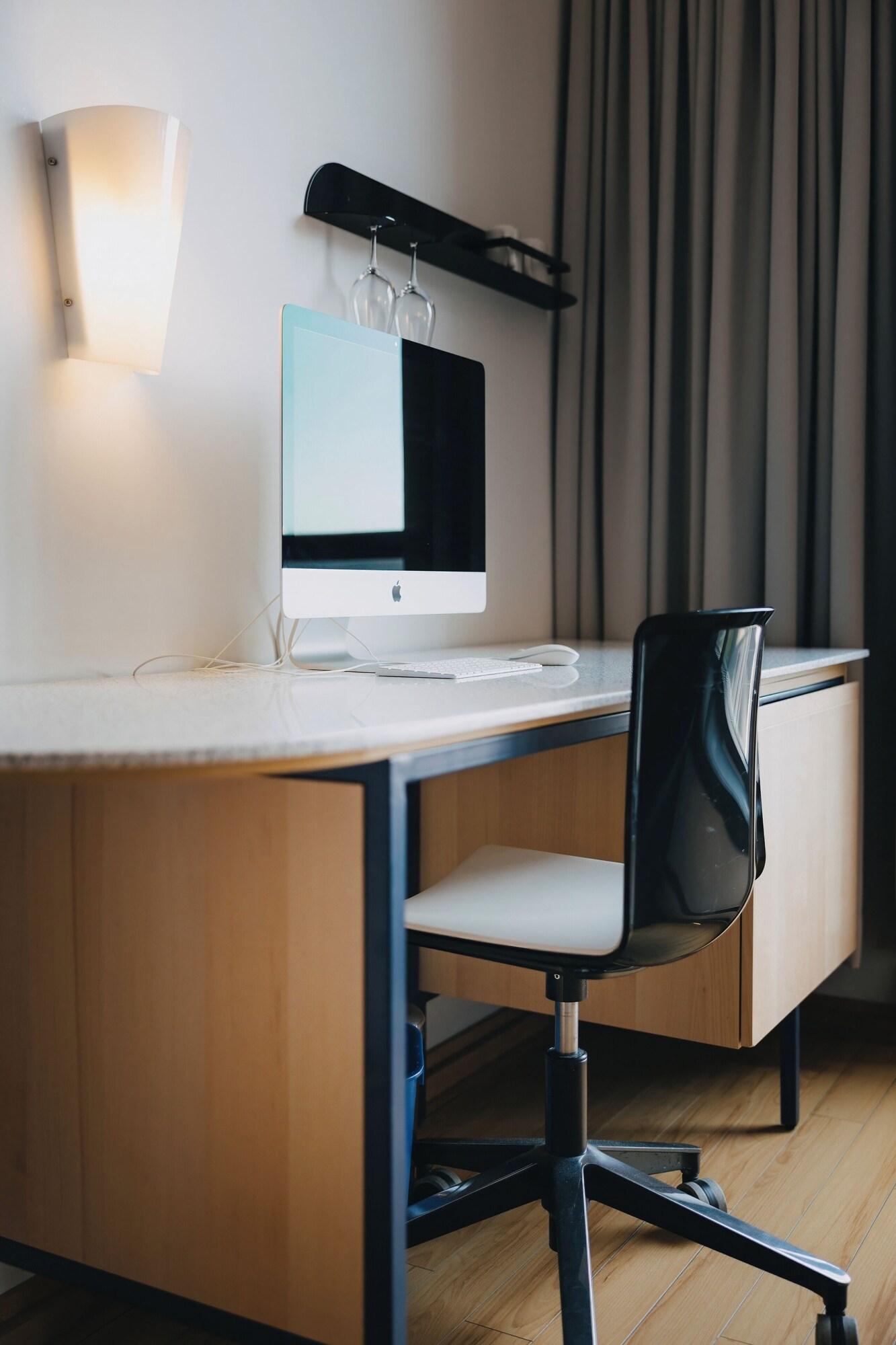 Double Queen Size Bed