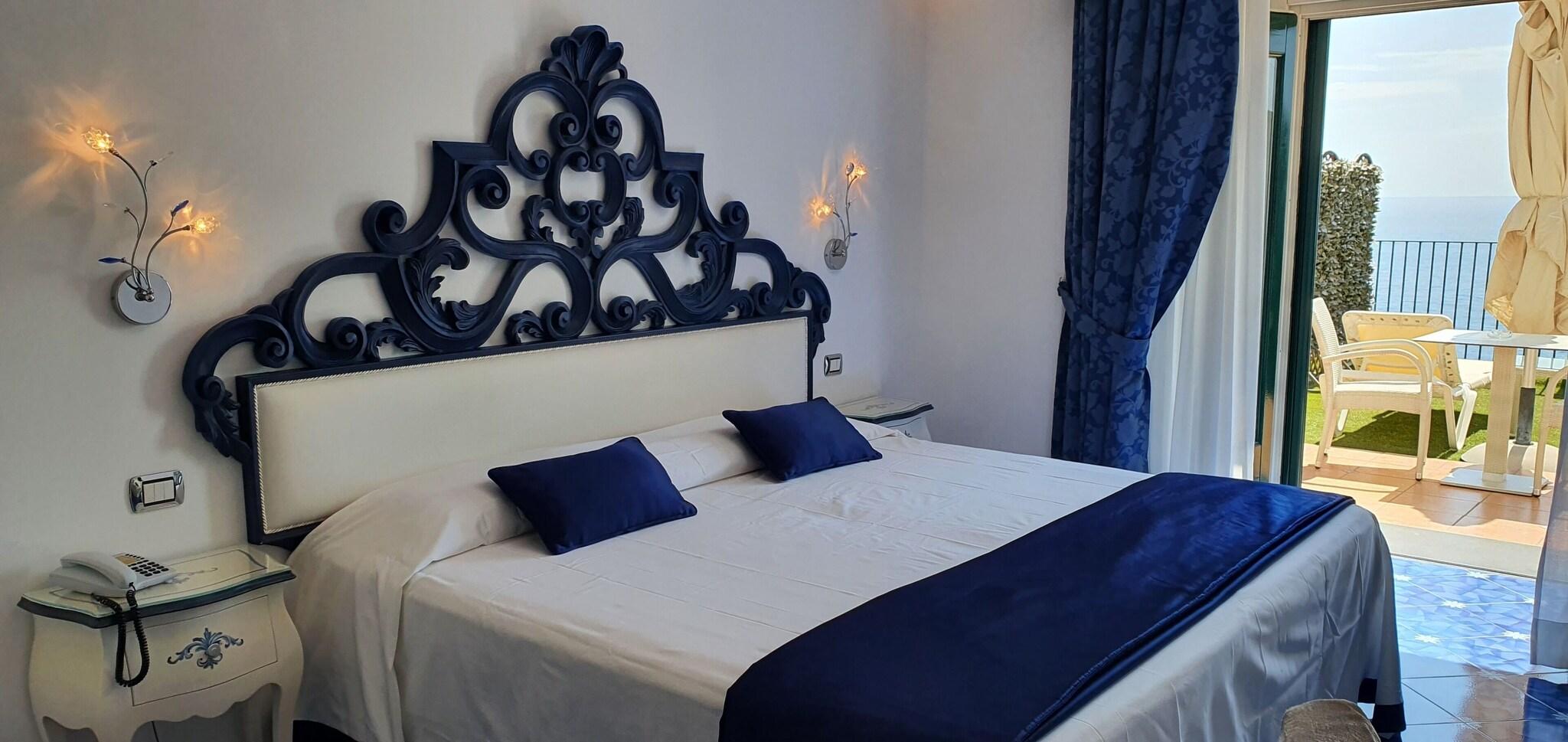 Double Deluxe Sea View