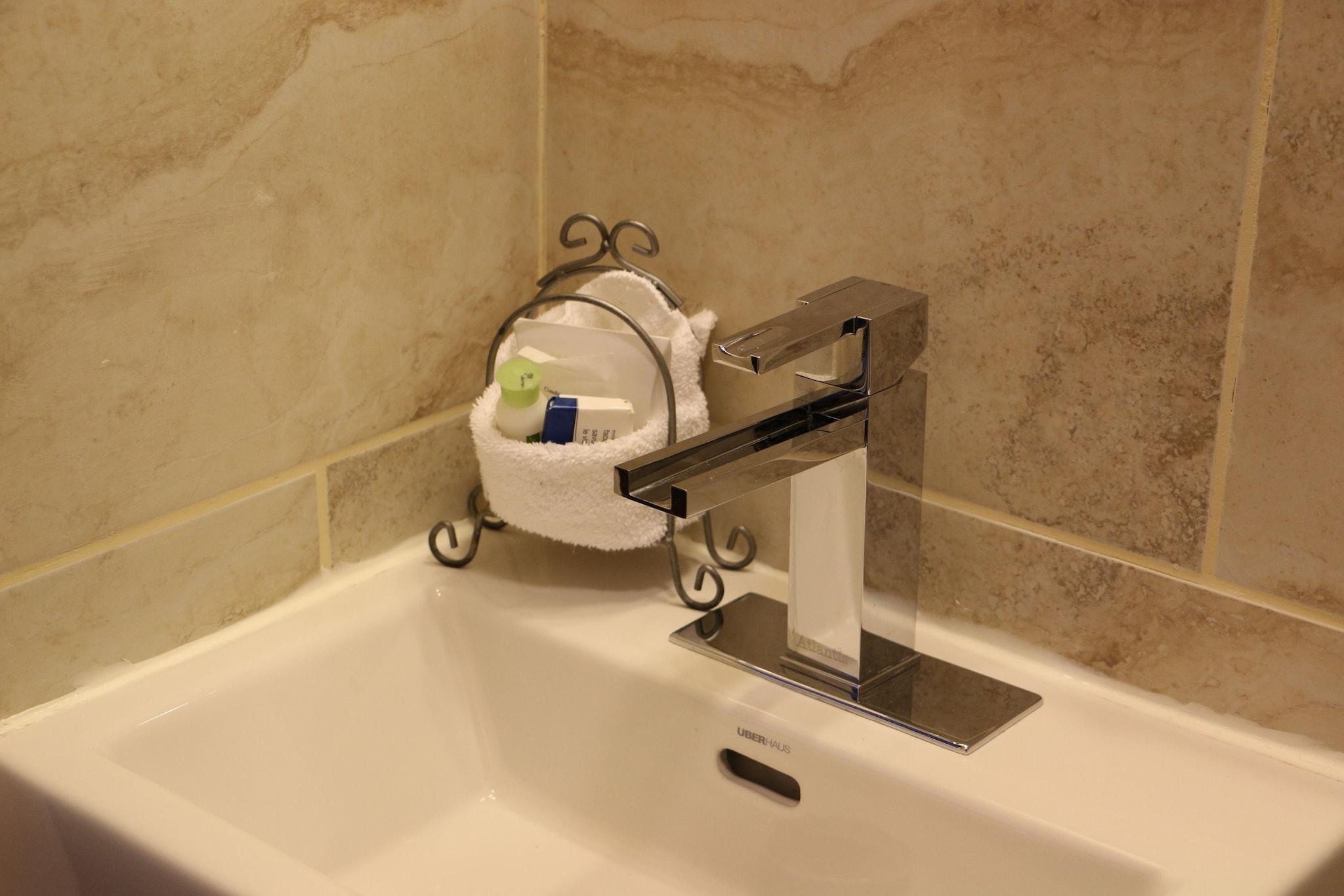 Double Superior Queen Bed