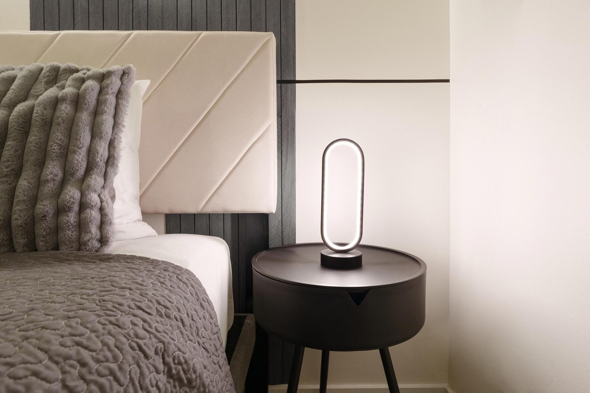 Double Superior Queen Bed