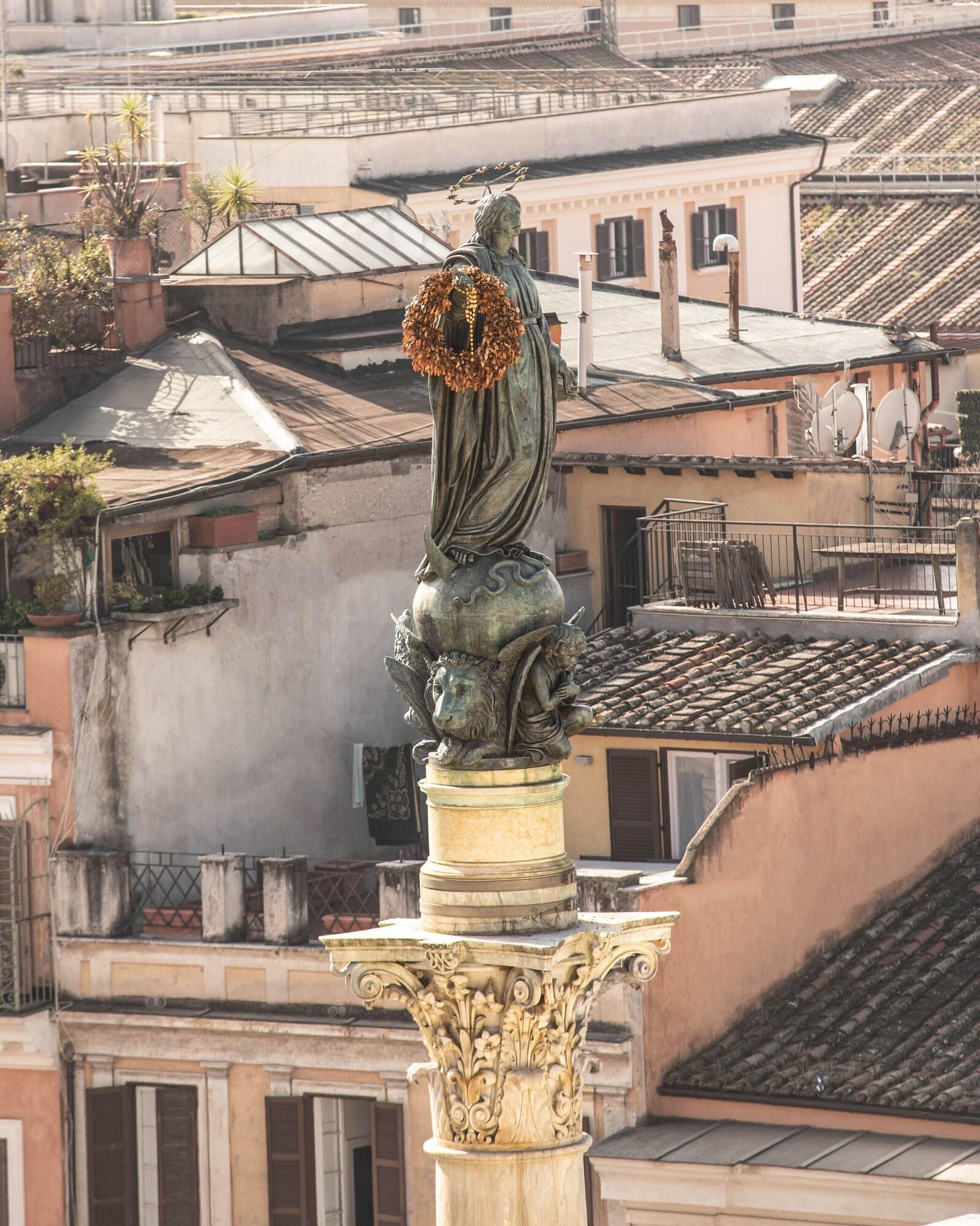 Double Deluxe Two Beds