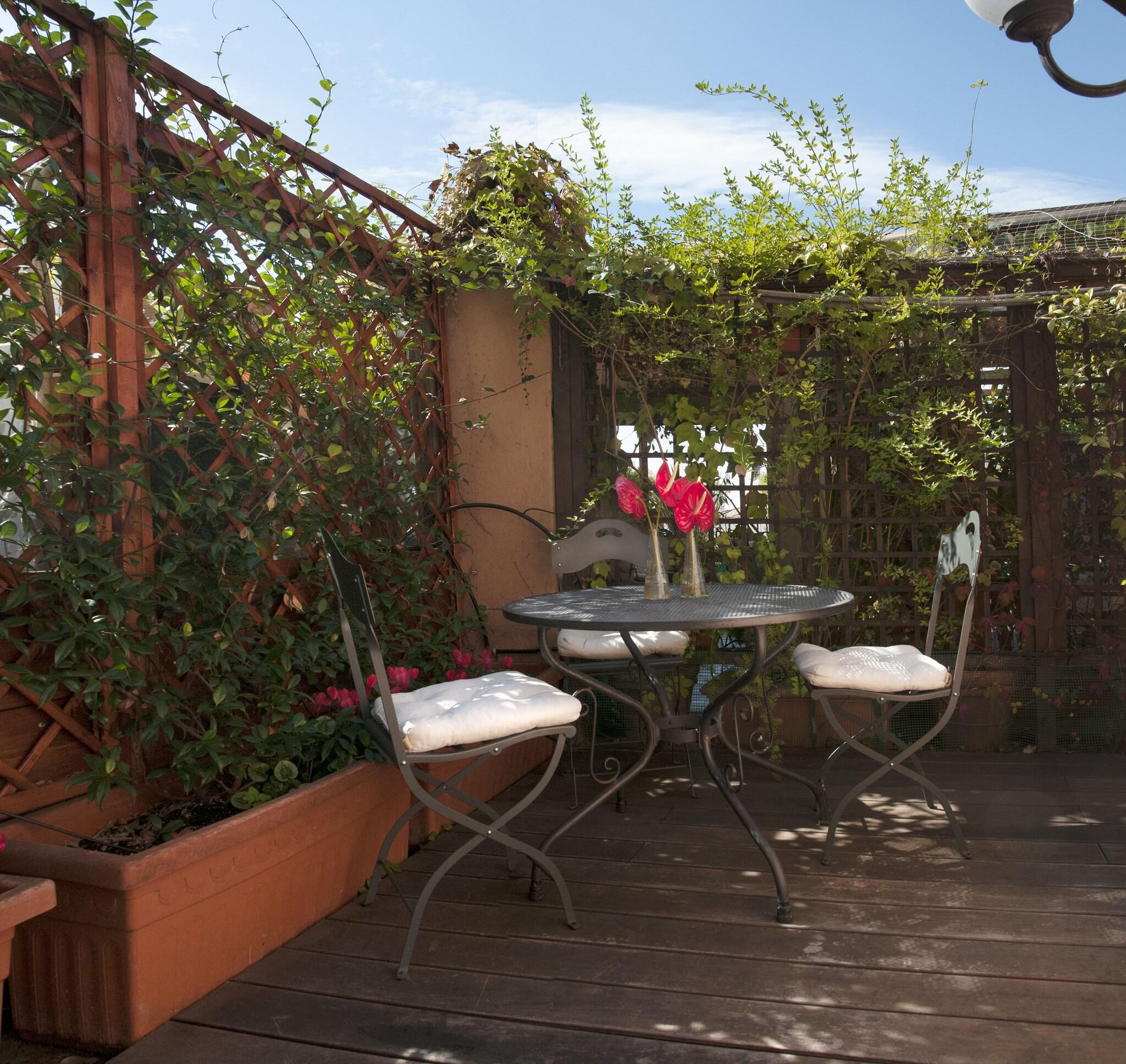 Triple Connecting Room