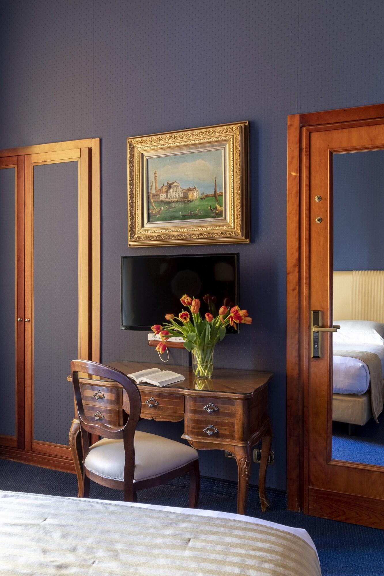 Double Superior with Balcony