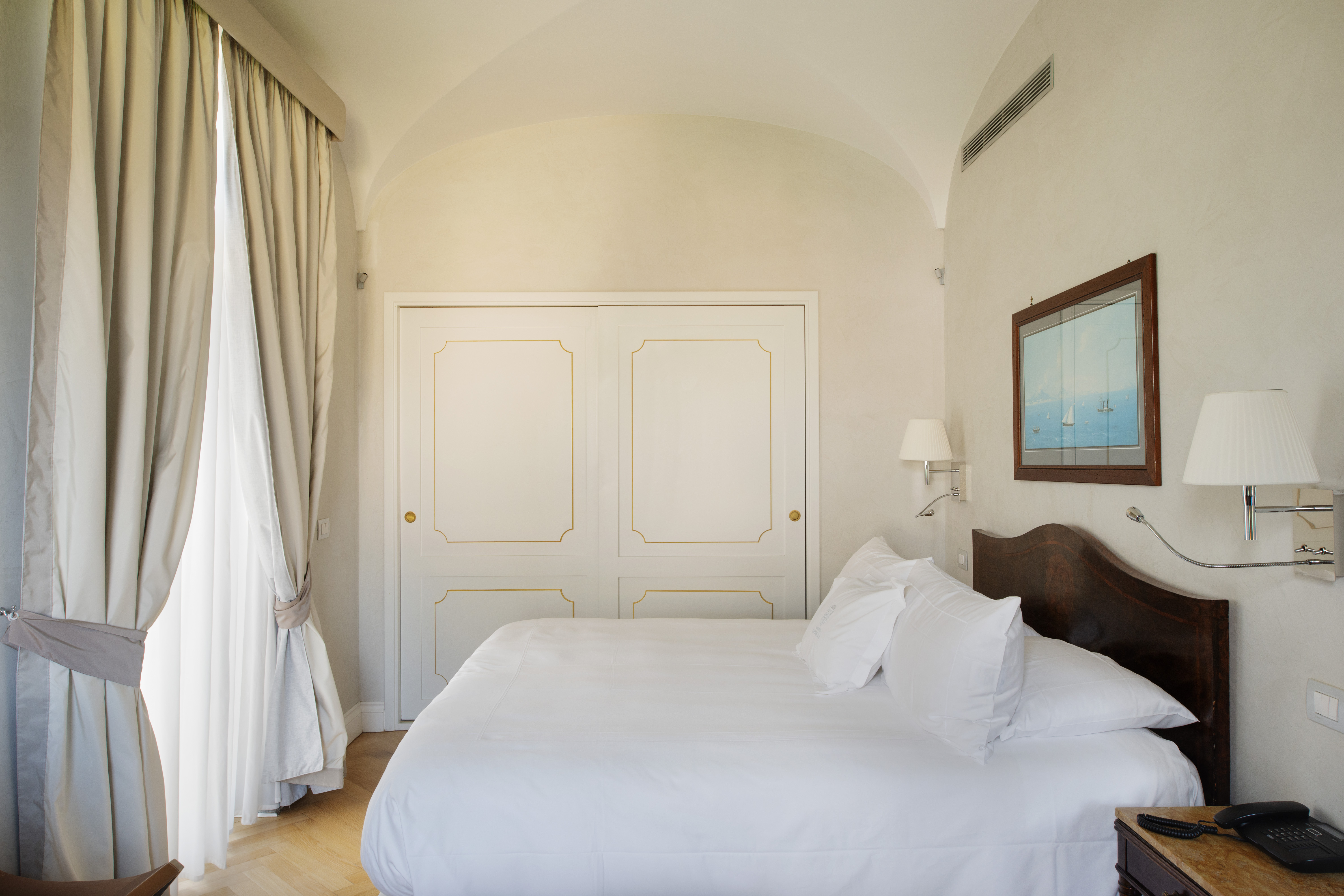 Double or Twin Deluxe