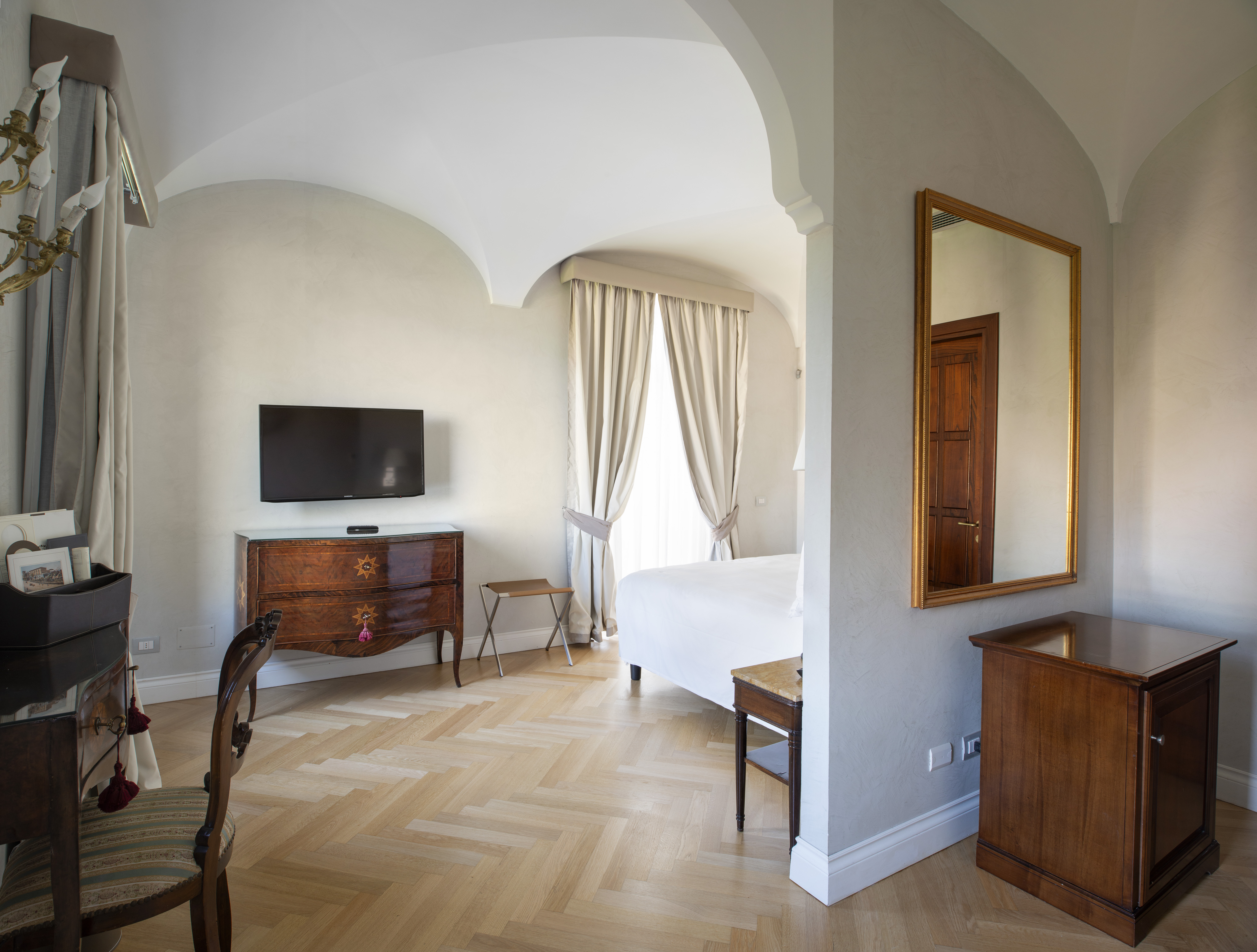 Double or Twin Deluxe