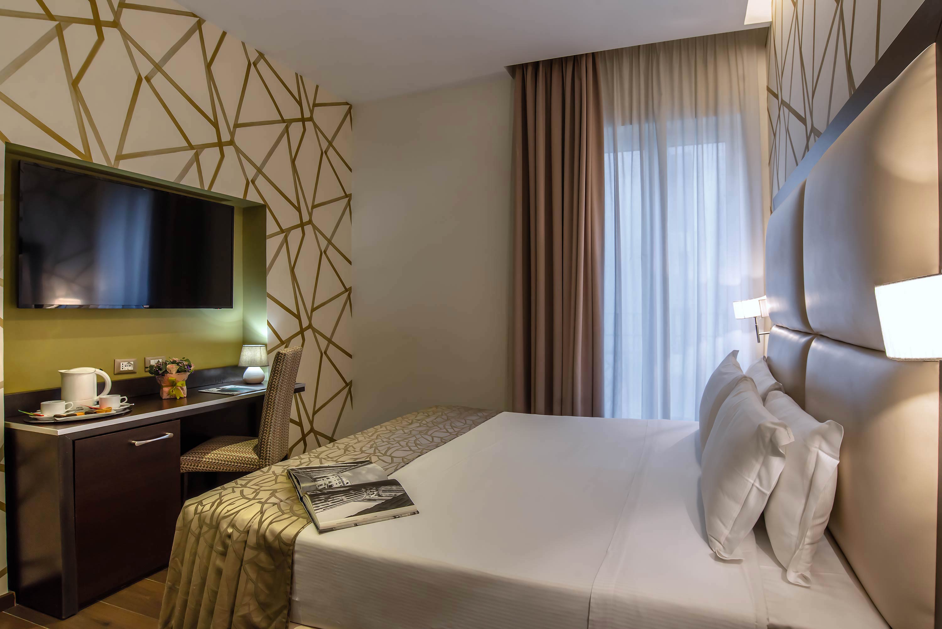 Double or Twin Standard