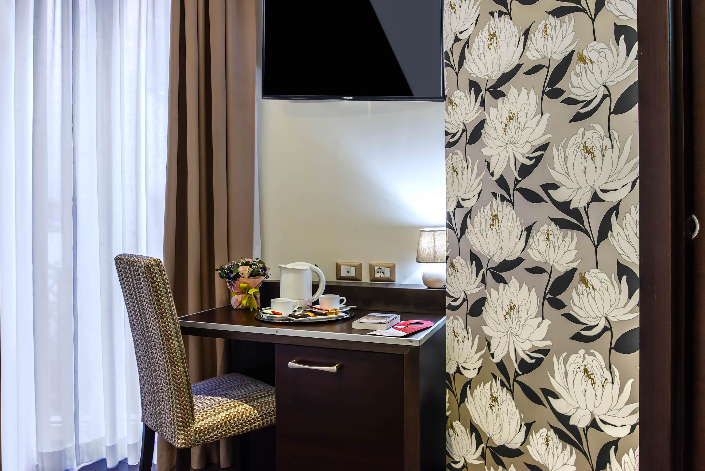 Double or Twin Standard