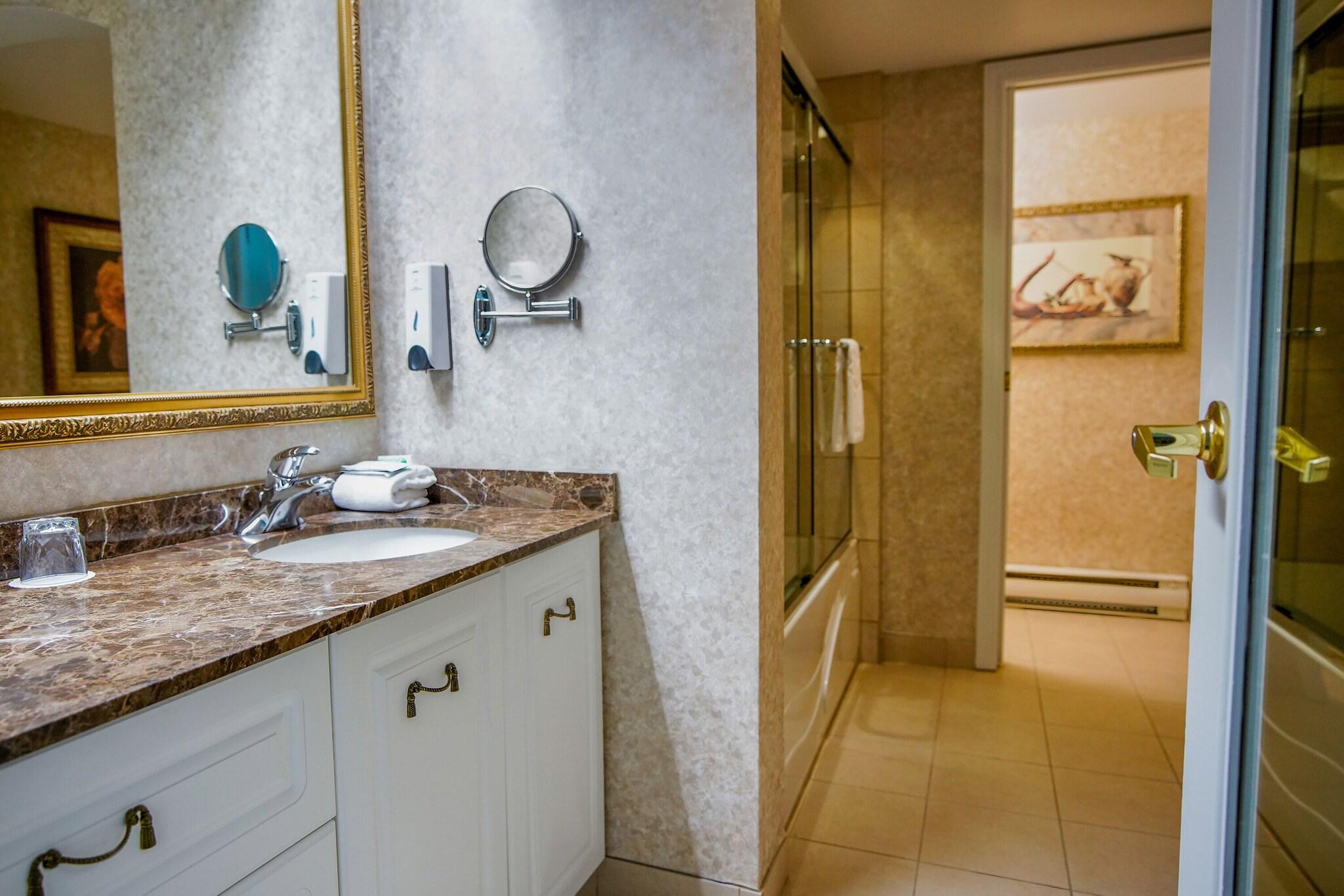 Double Queen Size Bed