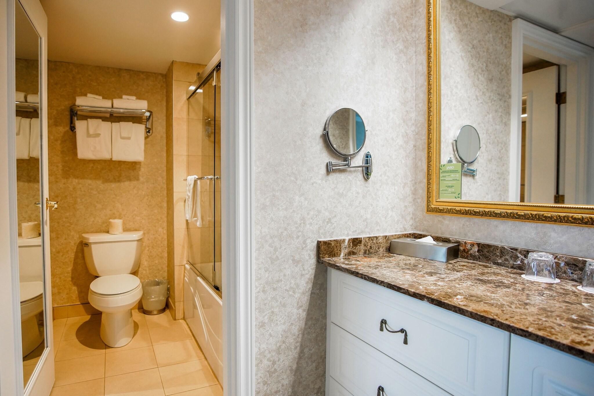 Suite City View Two Queen Beds