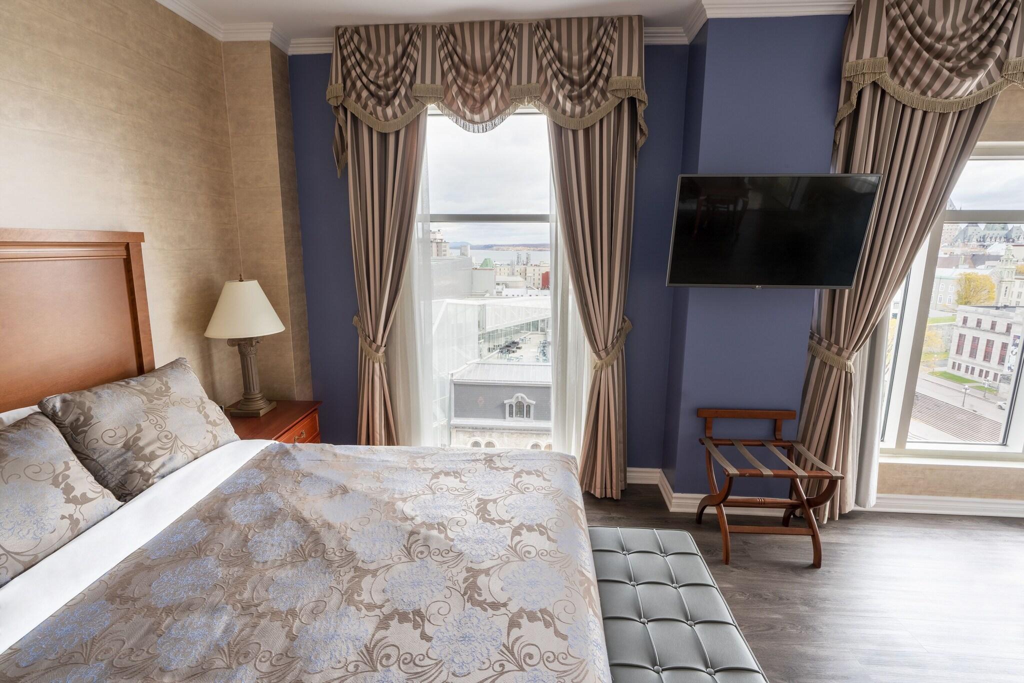 Suite City View King Bed