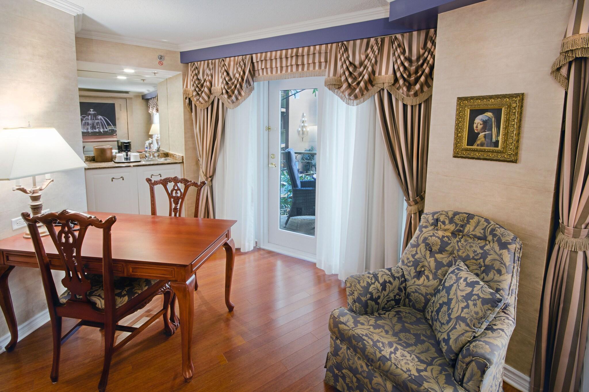 Suite Garden View with Balcony