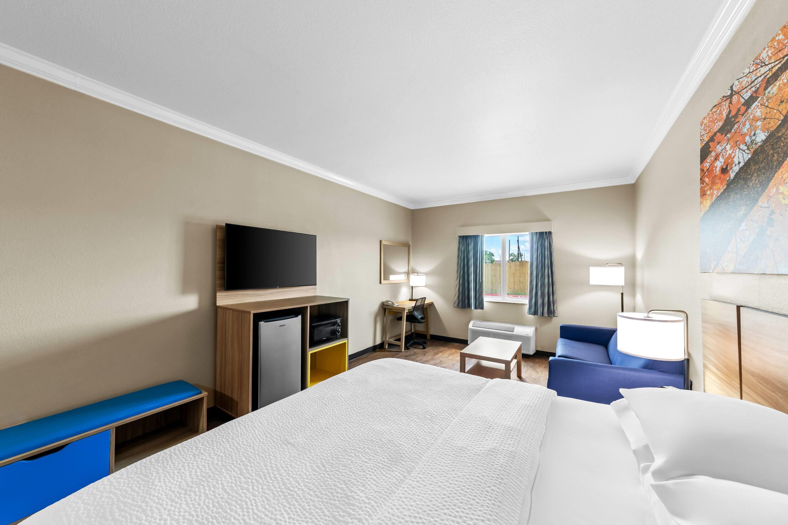 Suite King Bed Non Smoking