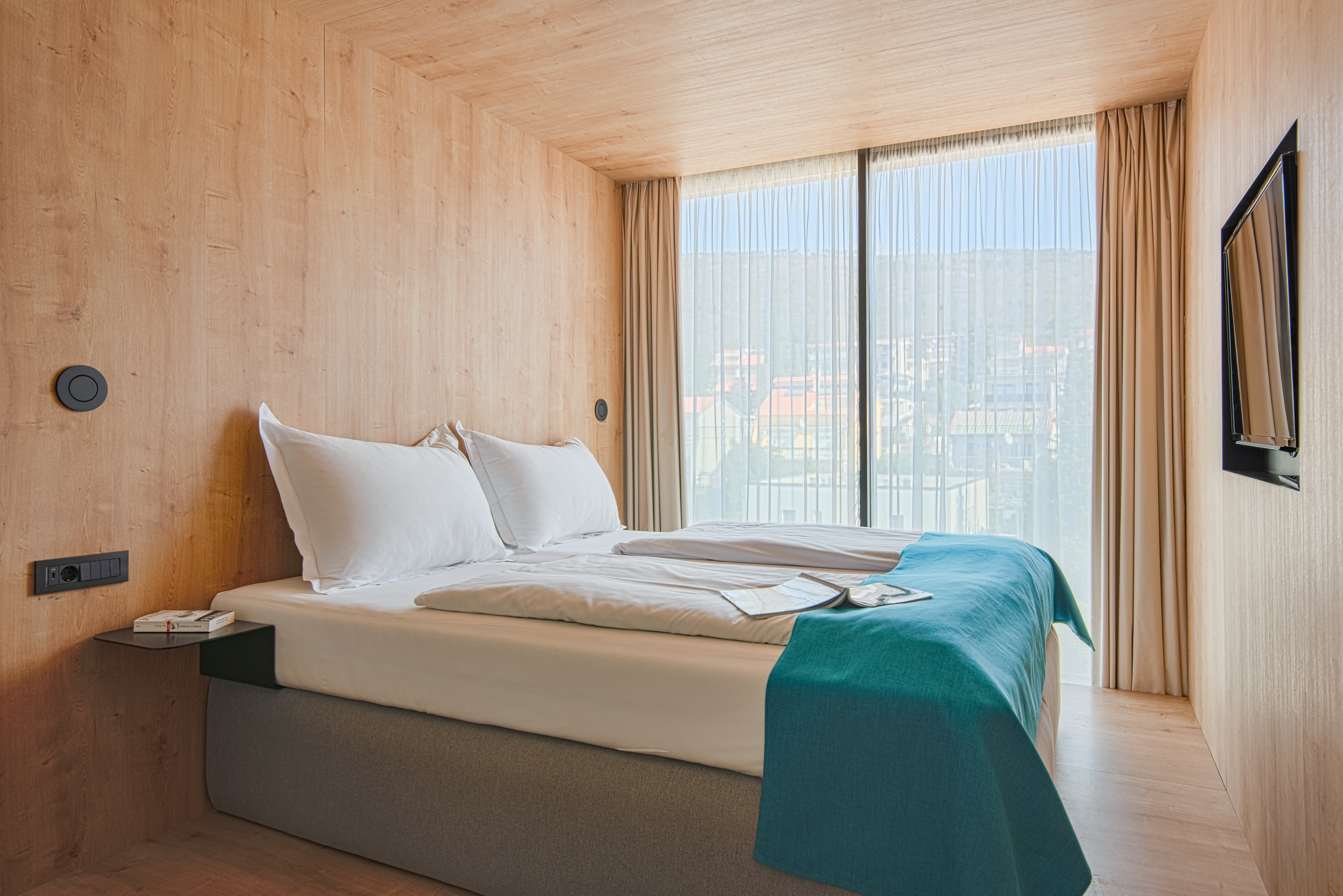 Family Room Superior