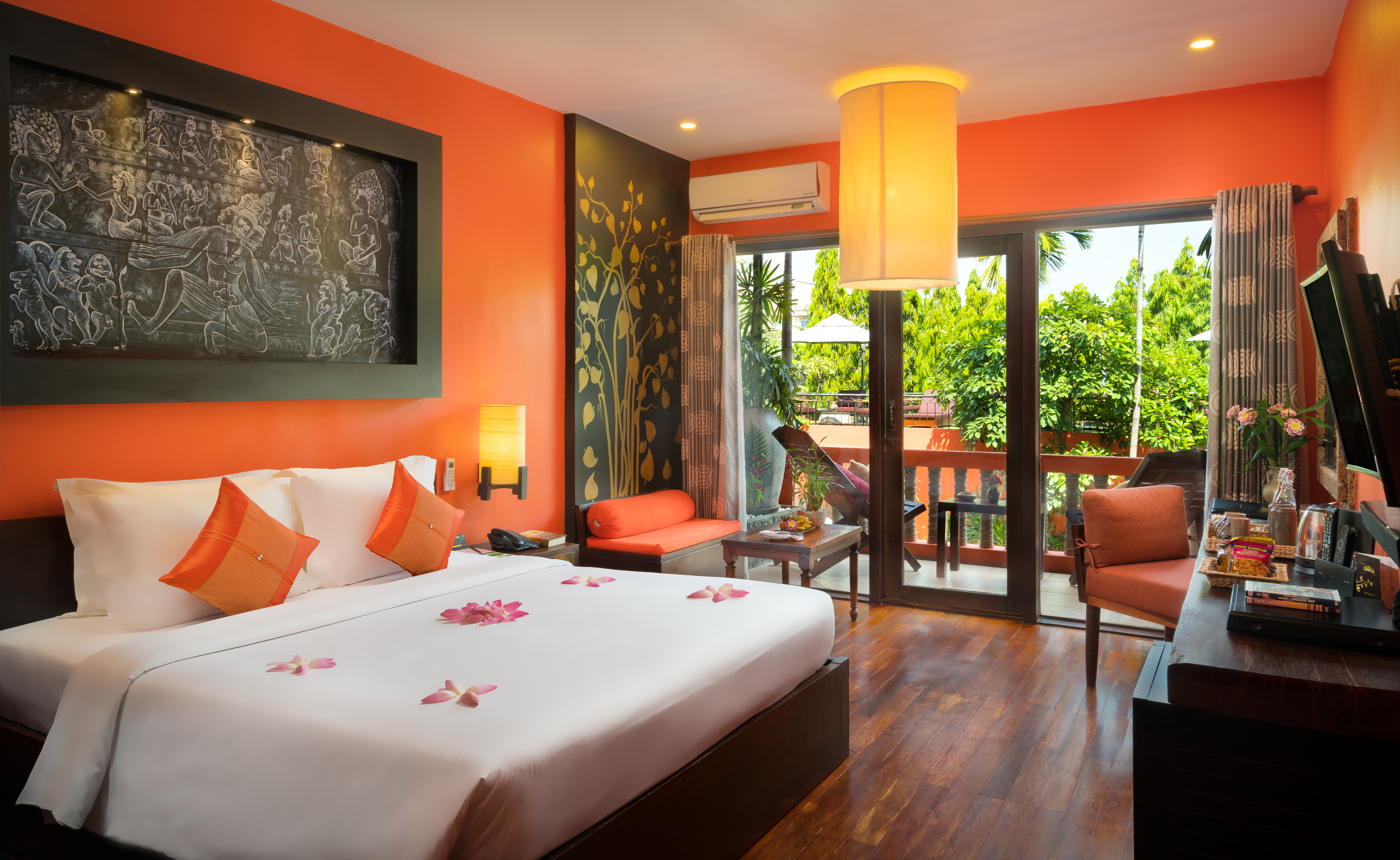 Double Deluxe Pool View