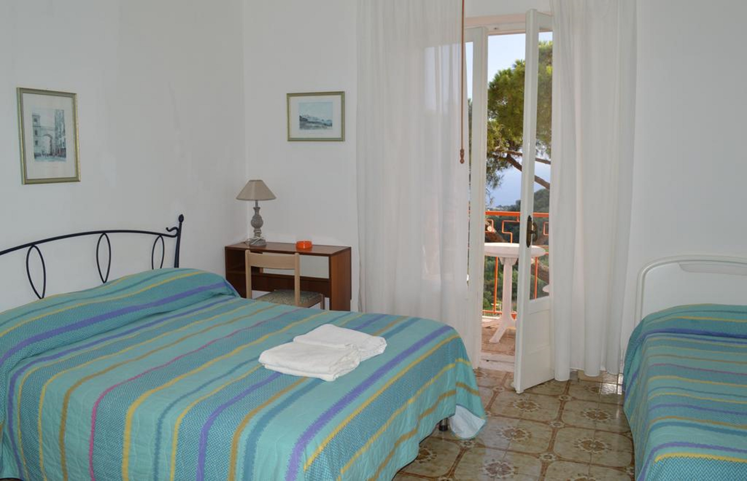 Quadruple Superior Sea View