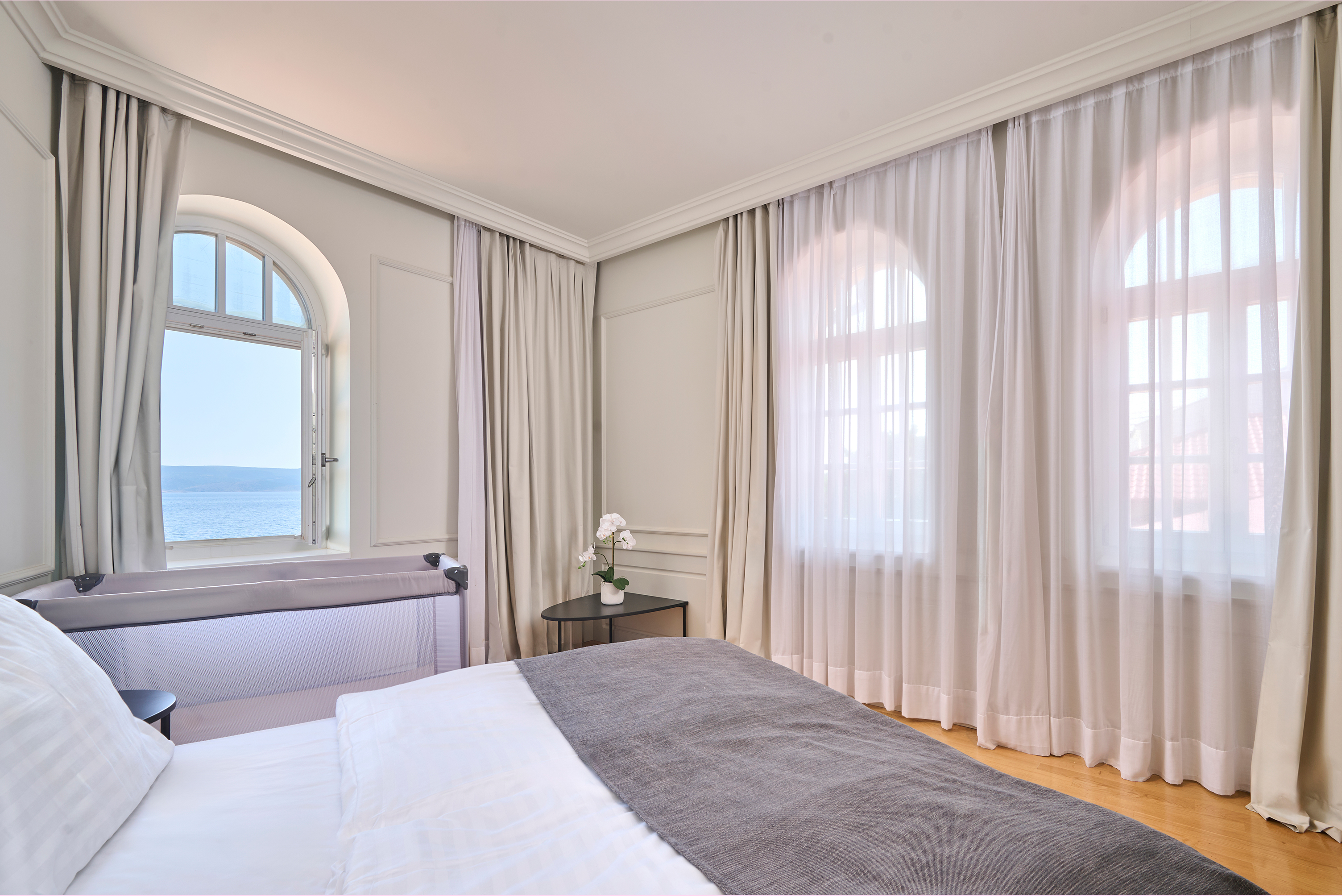 Family Room Sea View