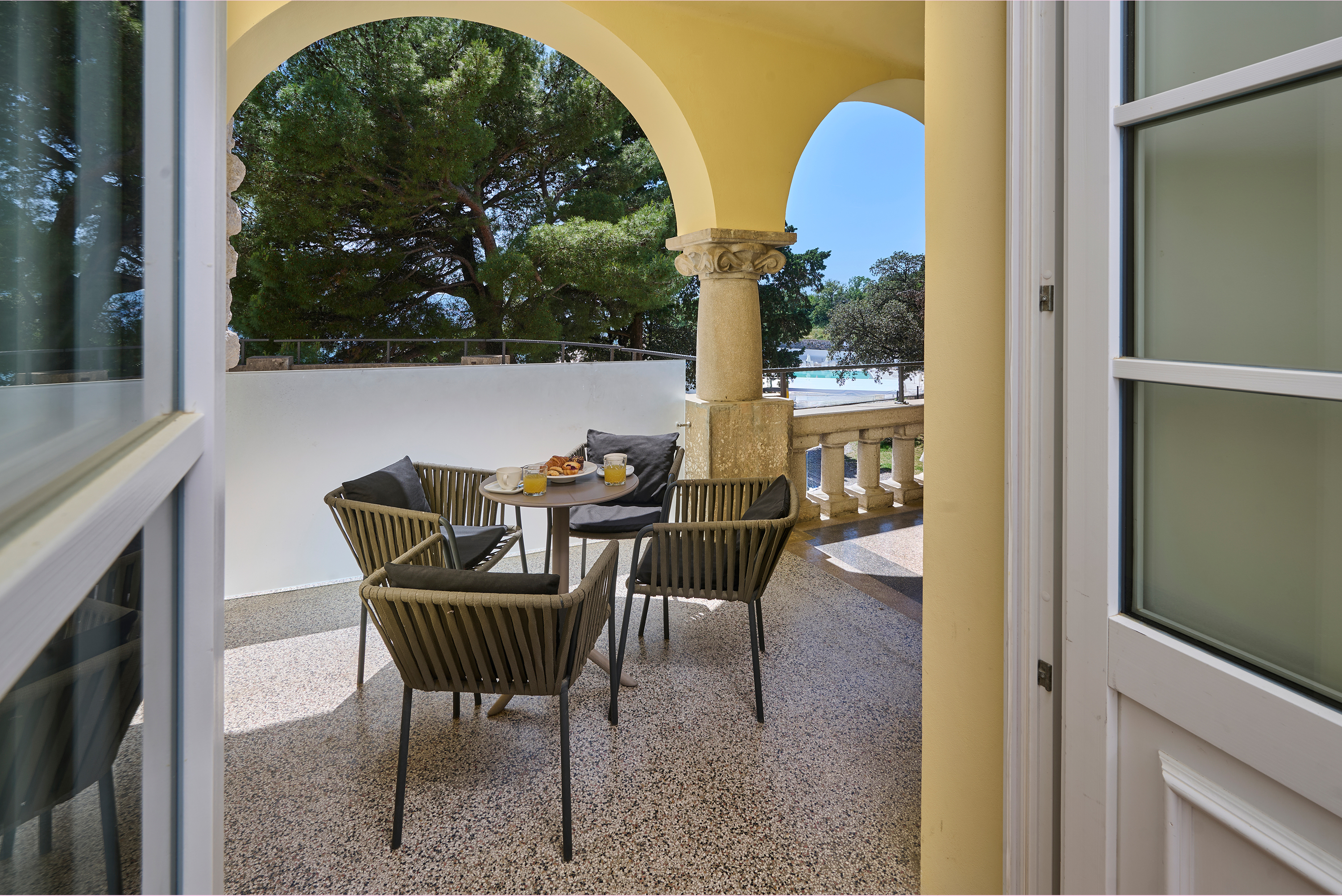 Family Room Superior with Views