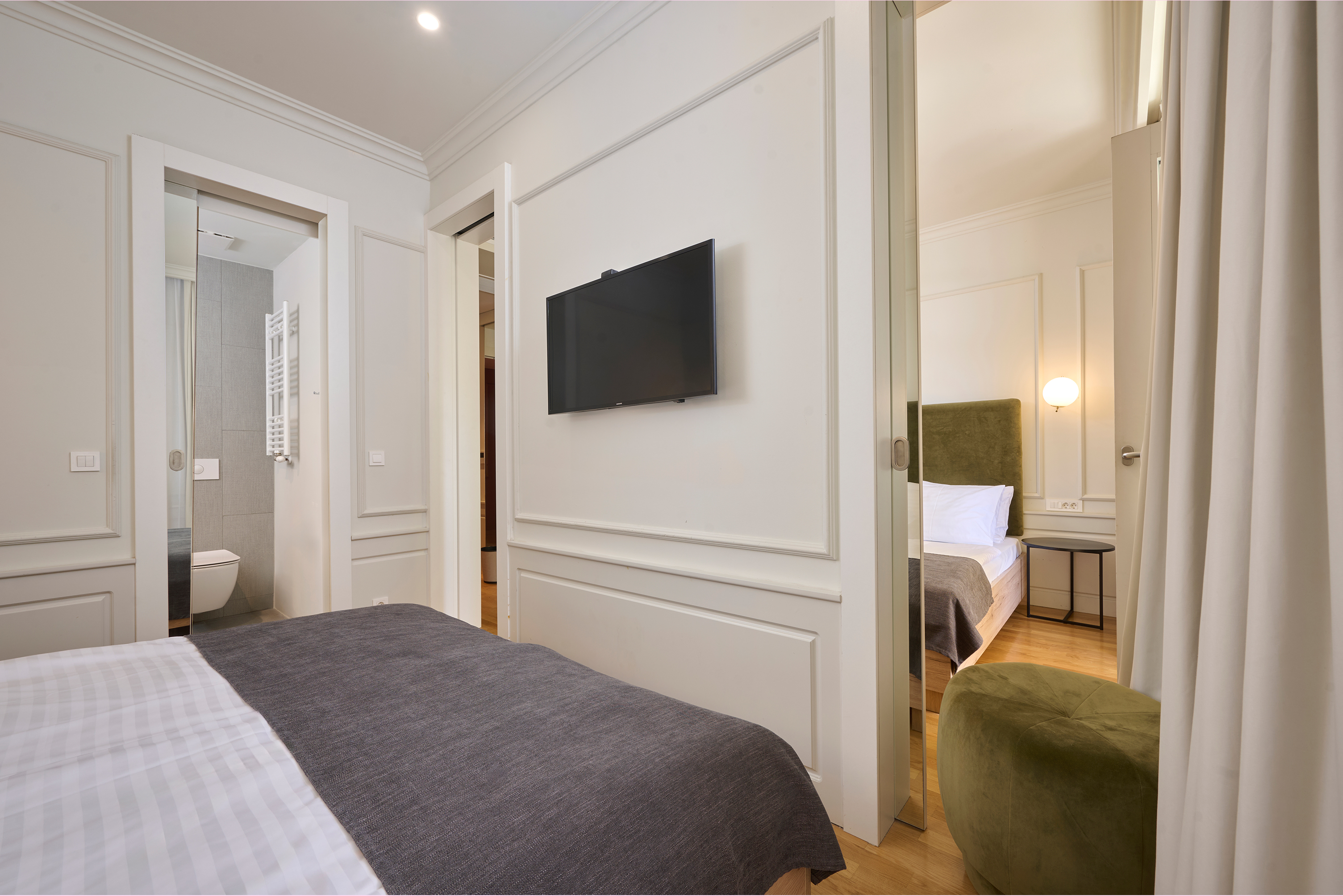 Family Room Superior with Views