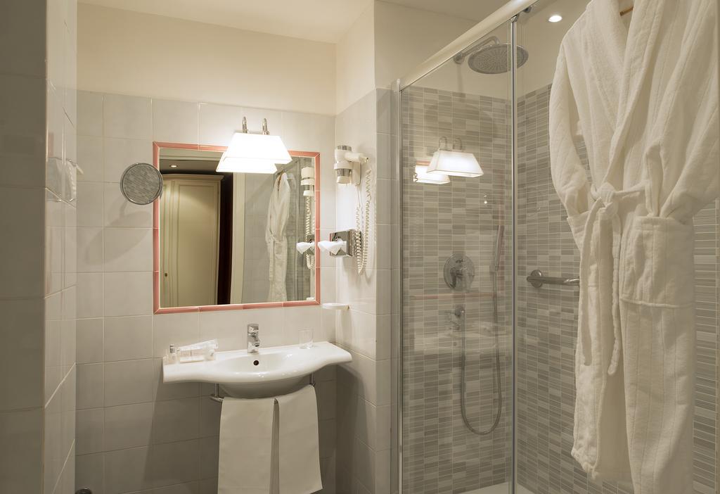 Double or Twin Superior