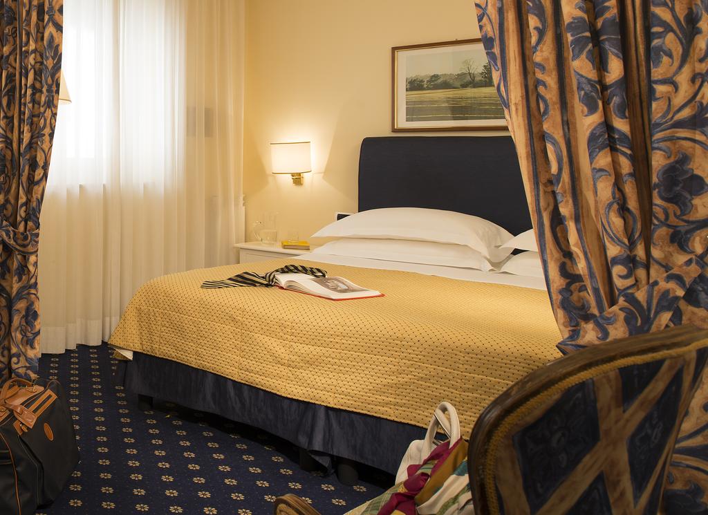 Double or Twin Superior