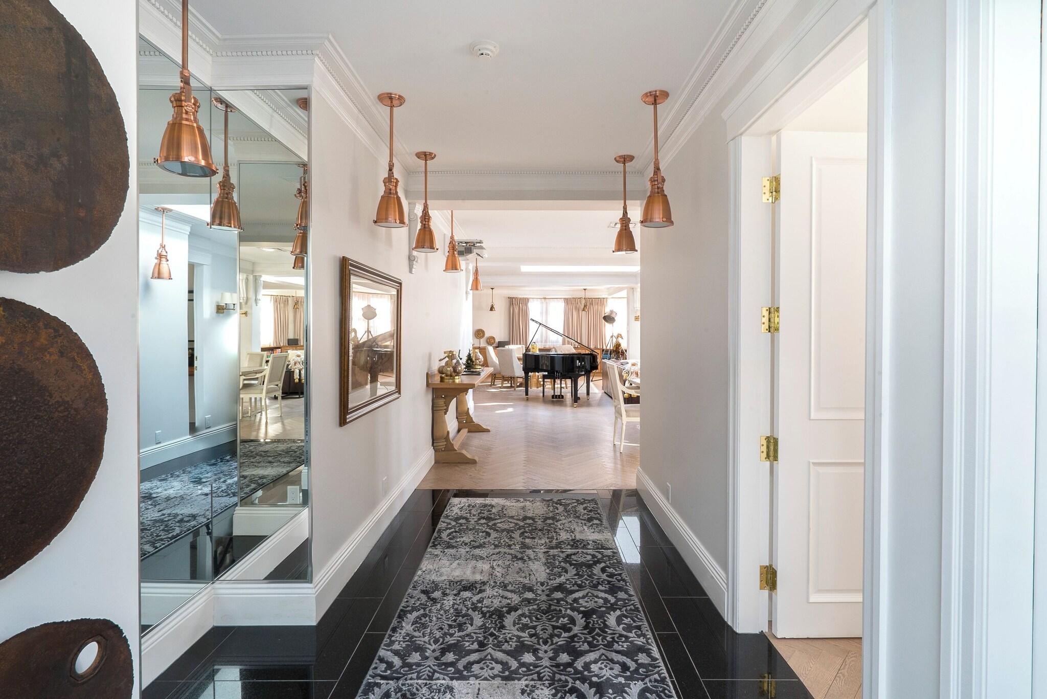 Suite Queen Size Bed