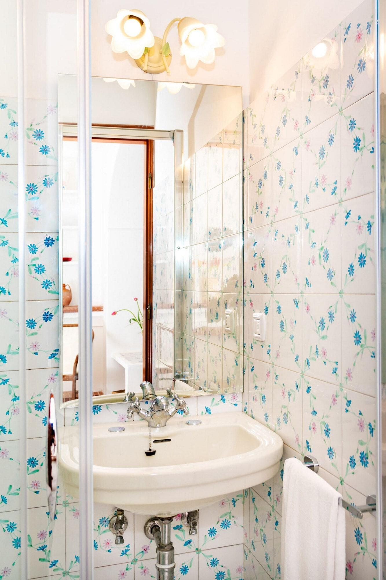 Double Partial Sea View