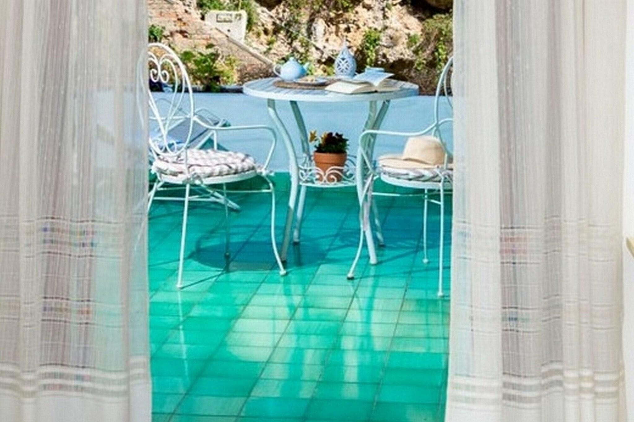 Double Partial Sea View