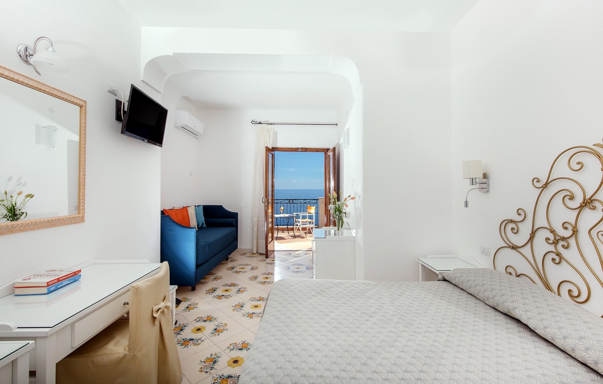 Family Room Sea View with Terrace