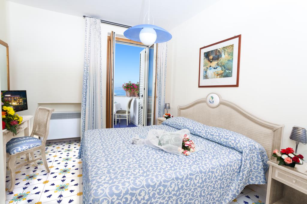 Double or Twin Sea View