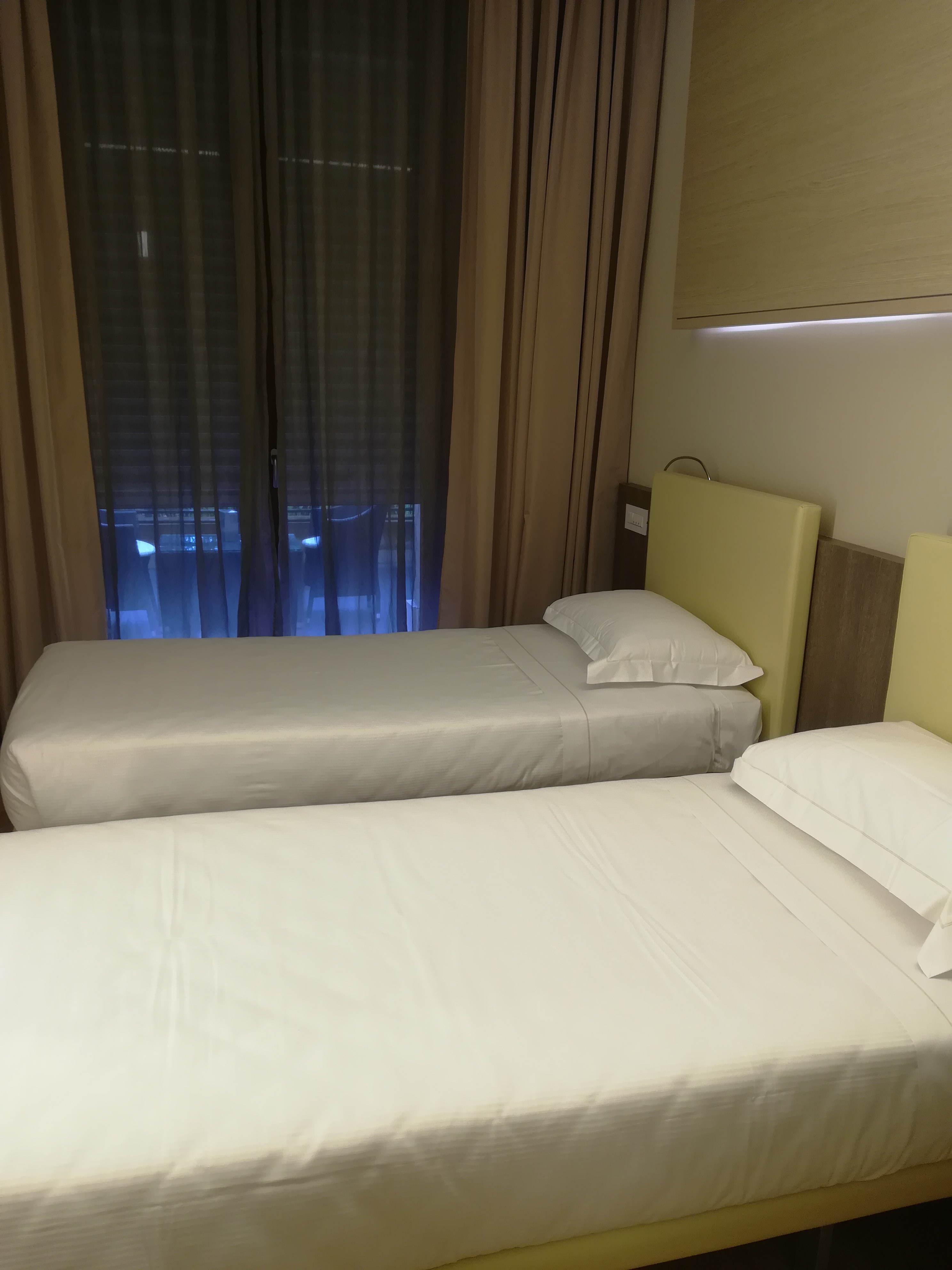 Double or Twin Standard