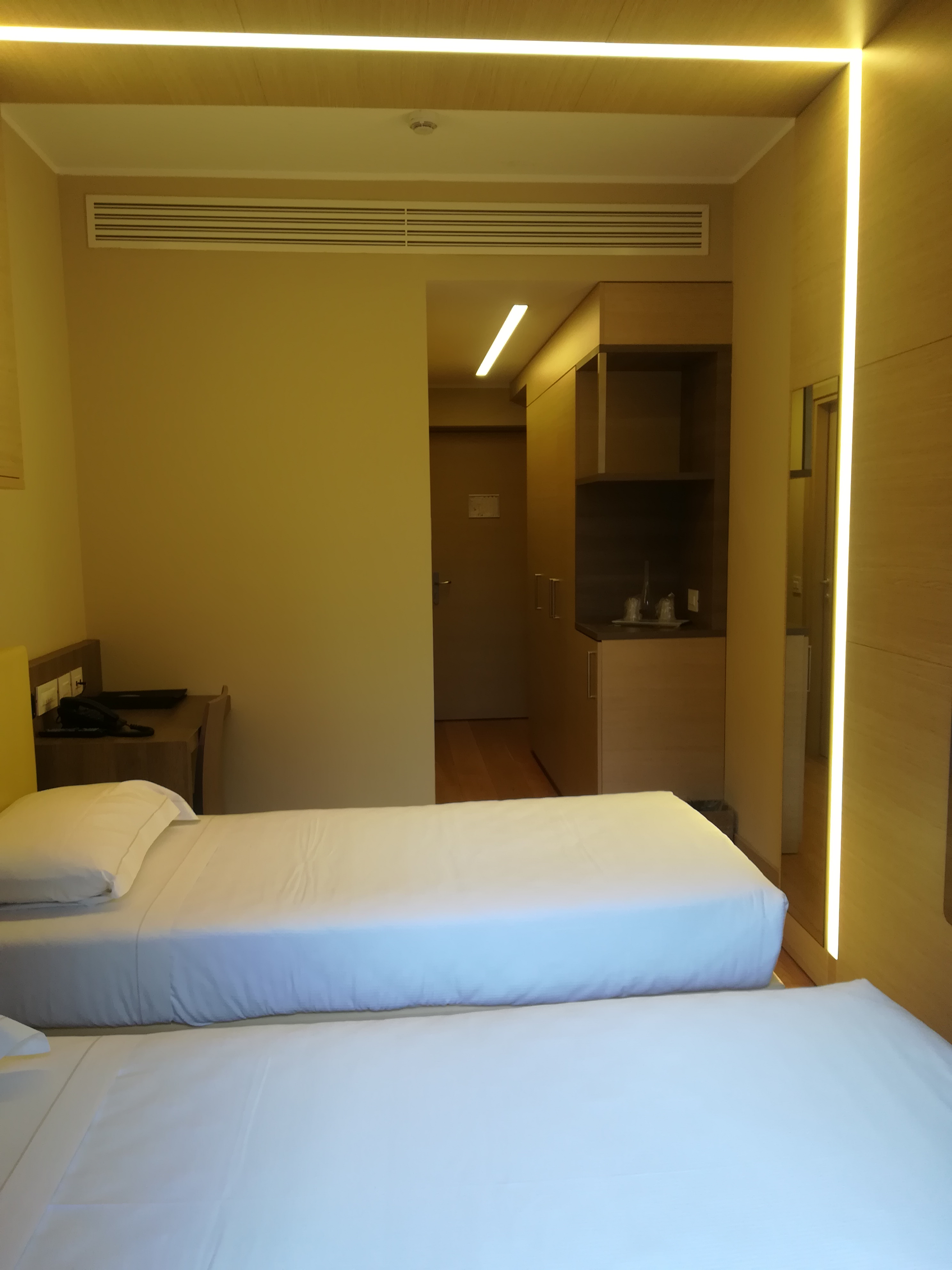 Double or Twin Standard