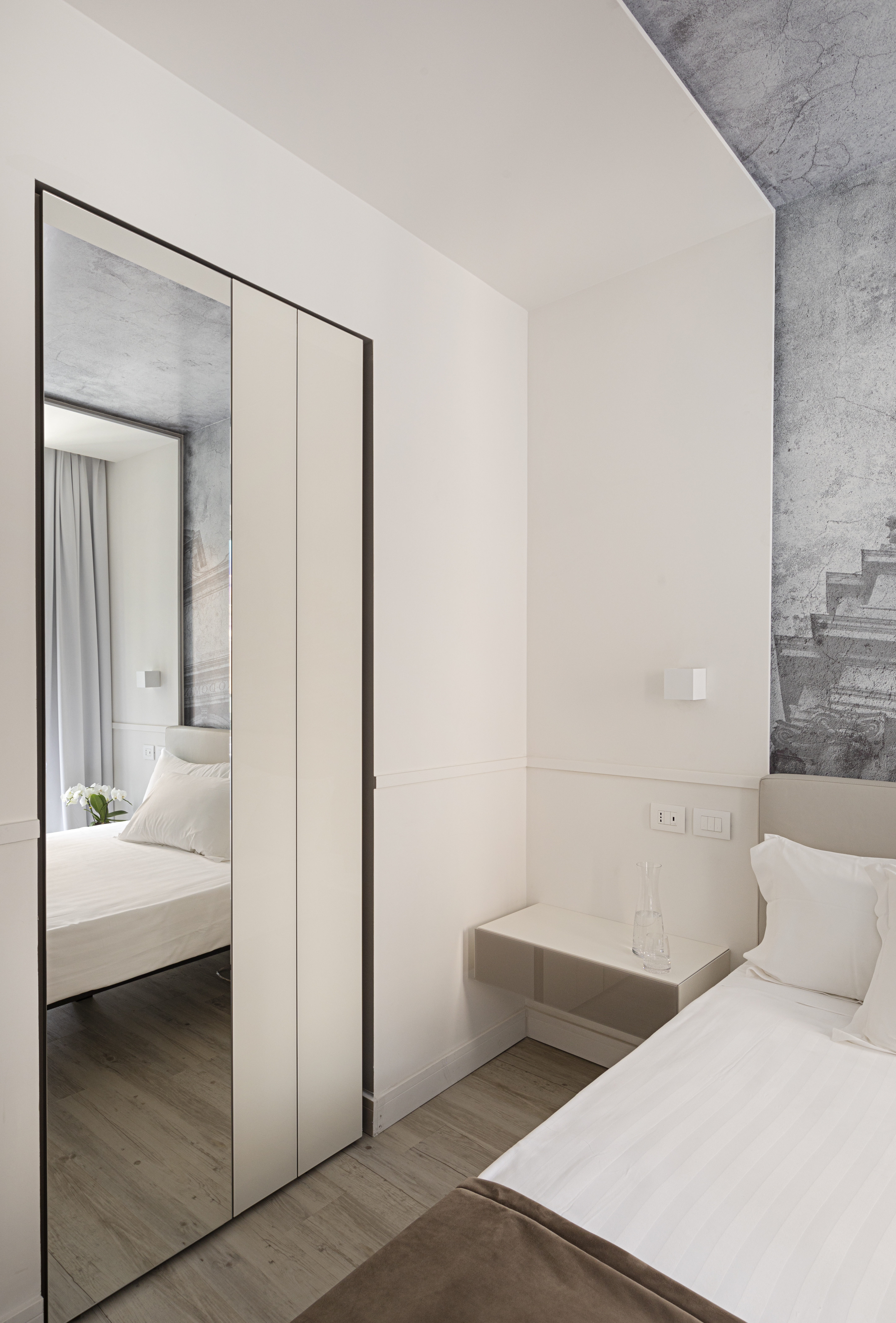 Double Single Classic