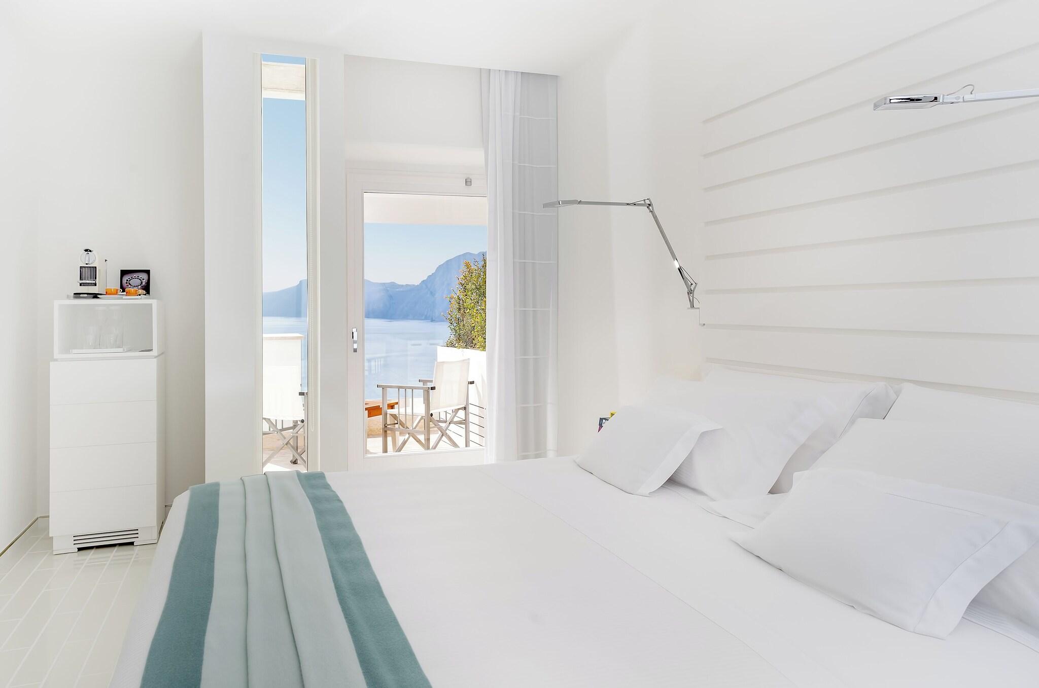 Double Sea View King Bed