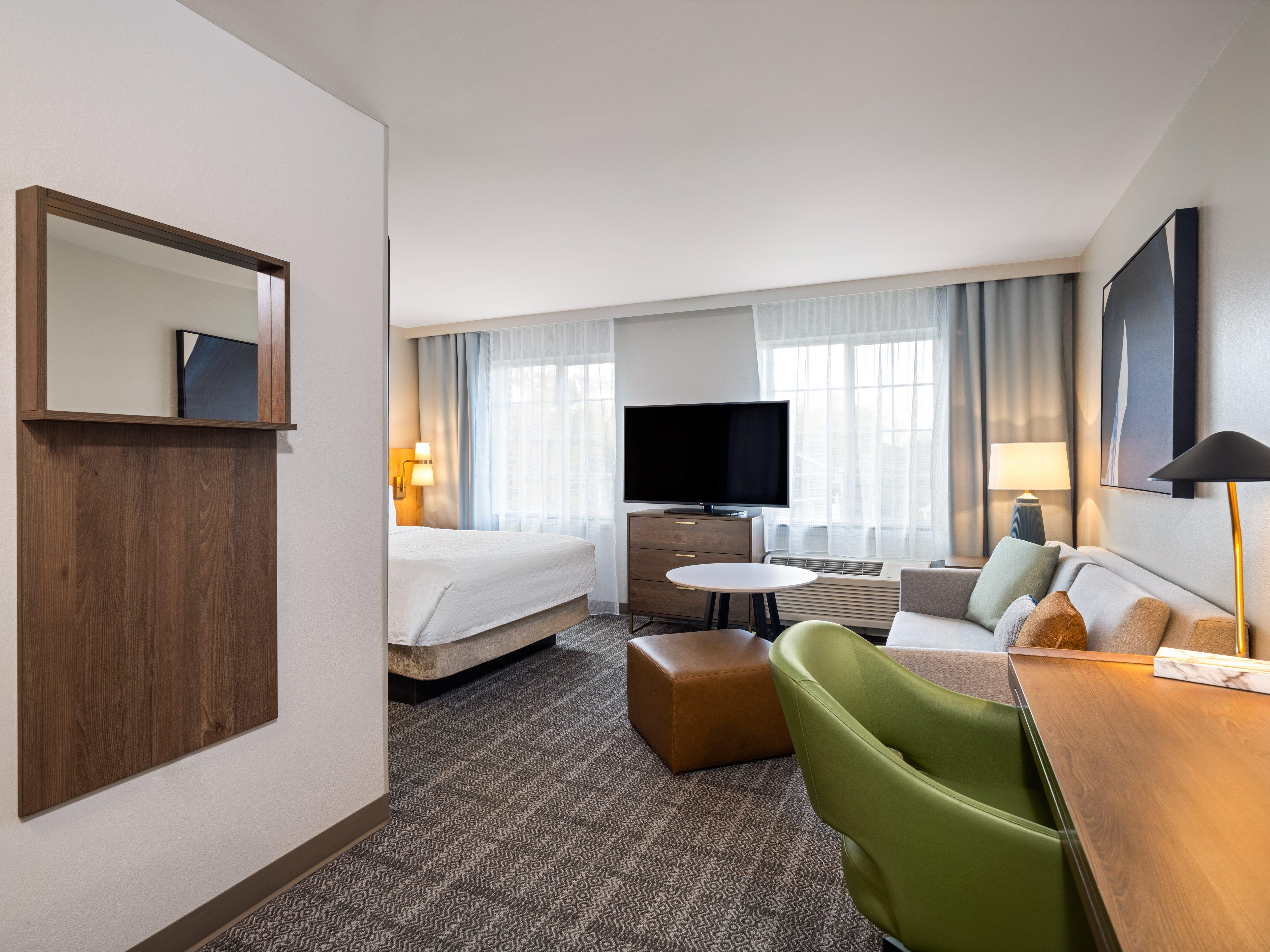 Studio Queen Size Bed