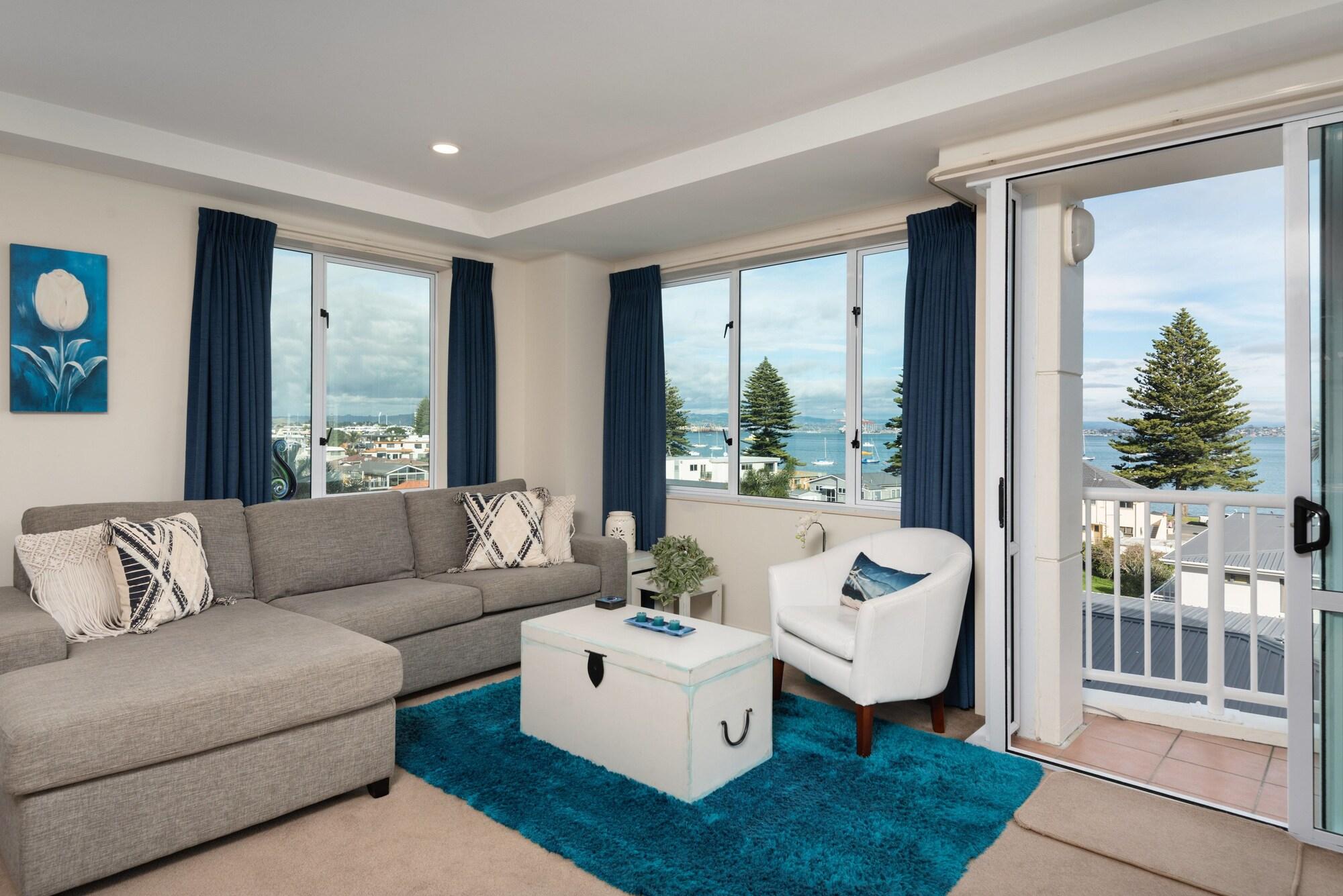 Apartment Deluxe Ocean View