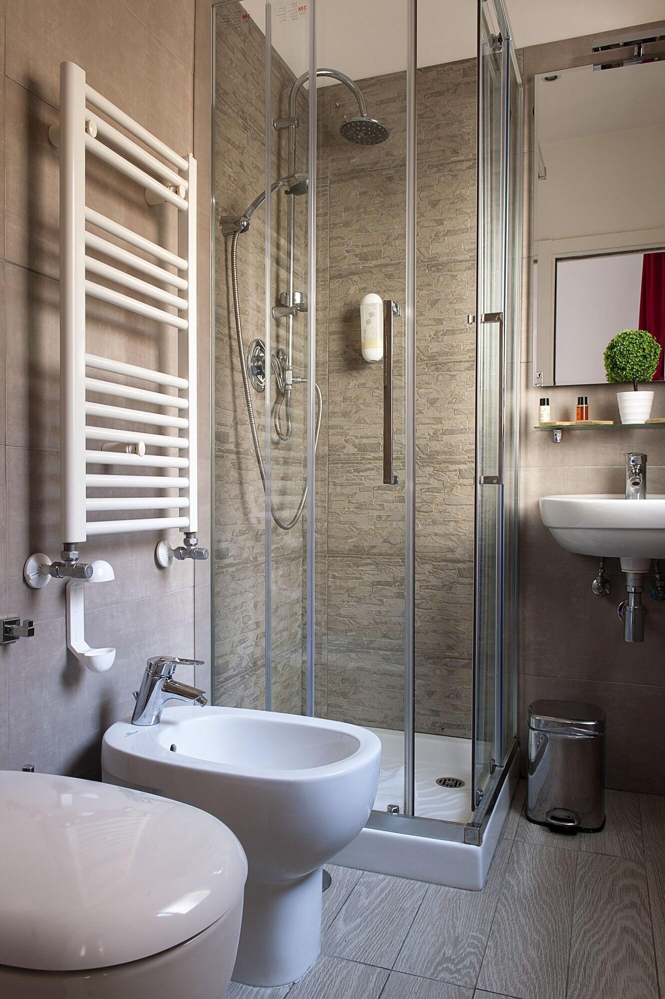 Double or Twin Standard