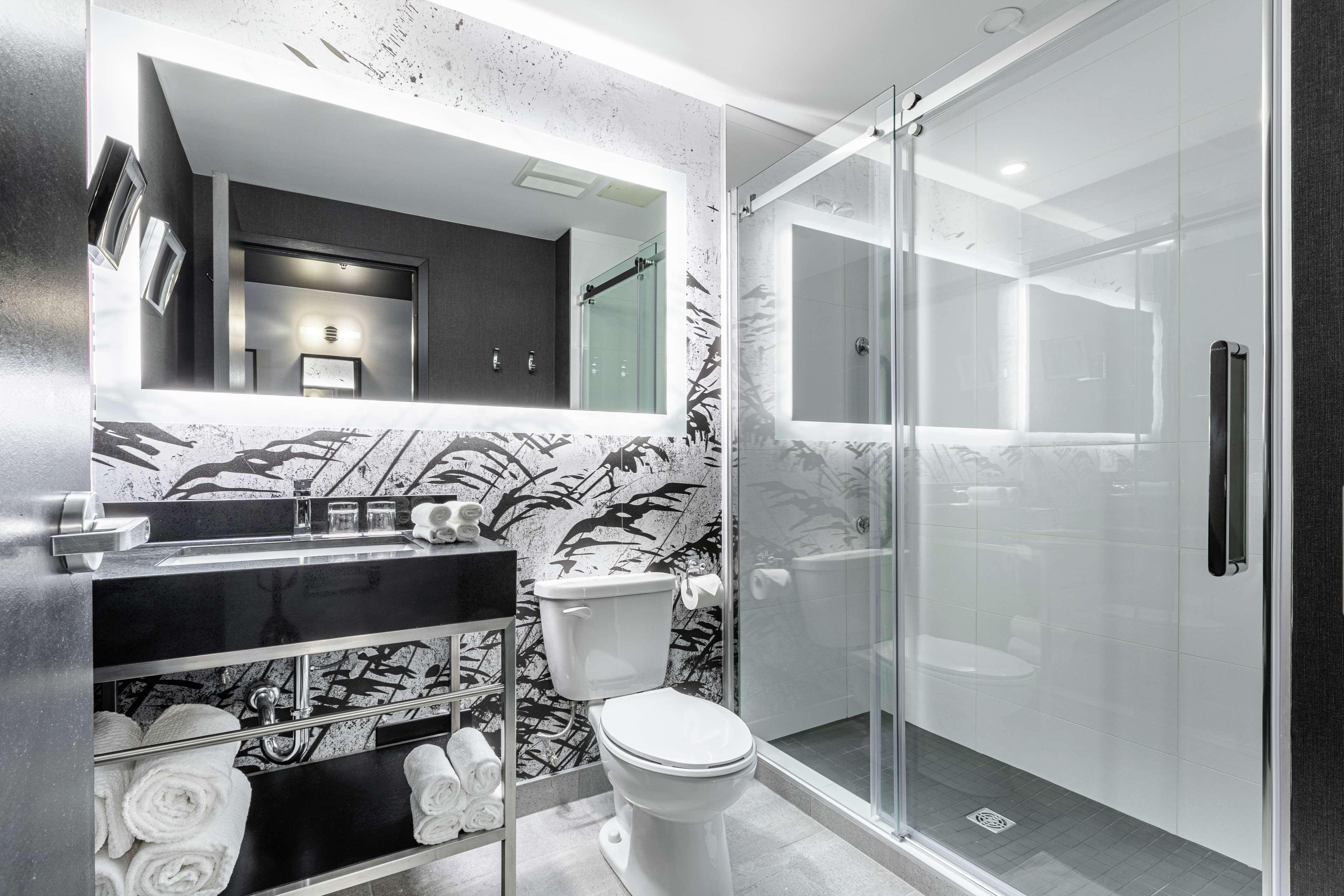 Double Two Queen Beds