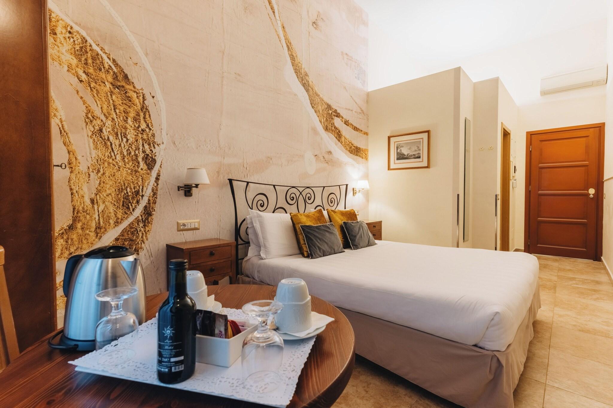 Double Classic Queen Bed