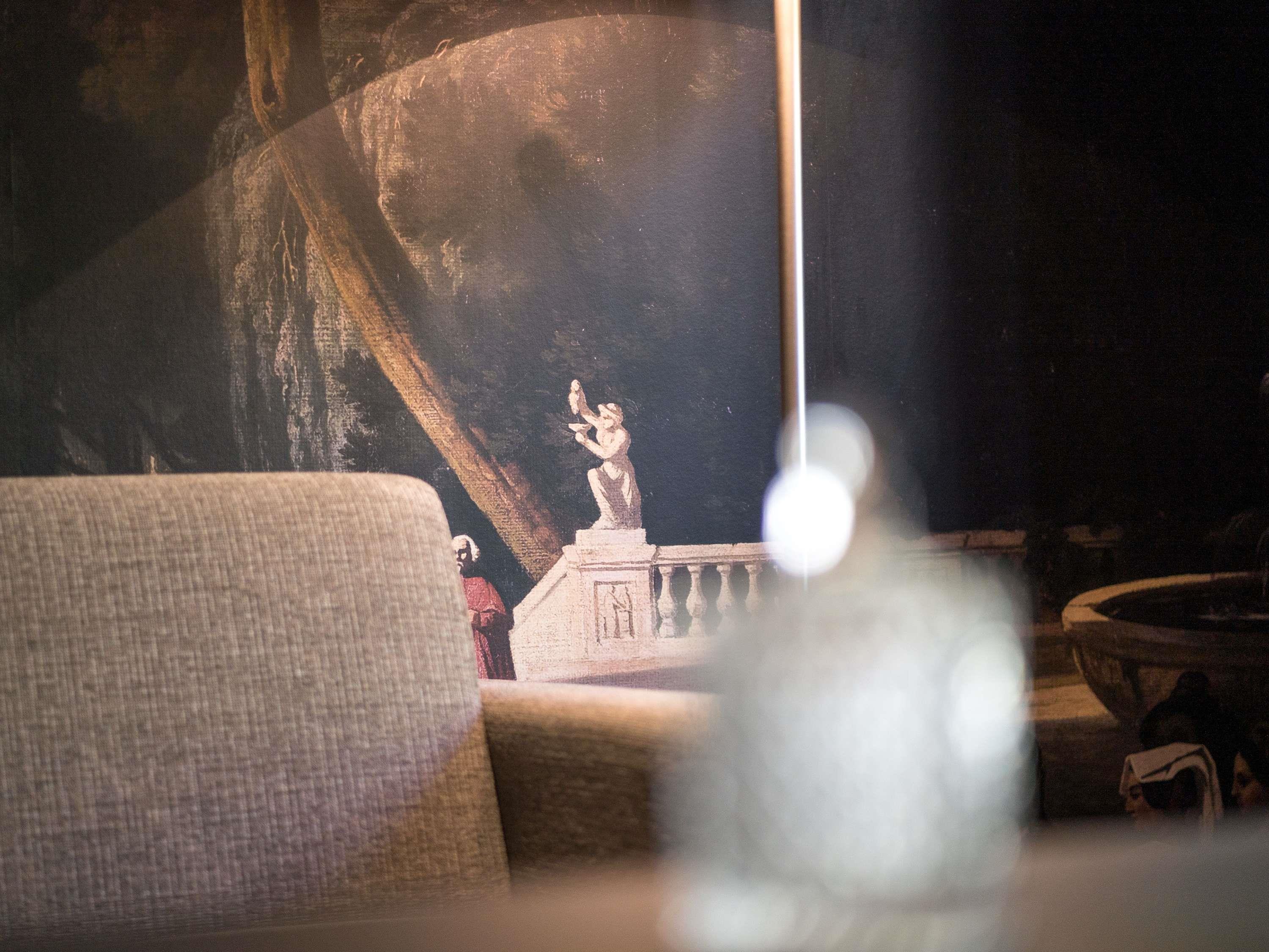 Junior Suite King Size Bed