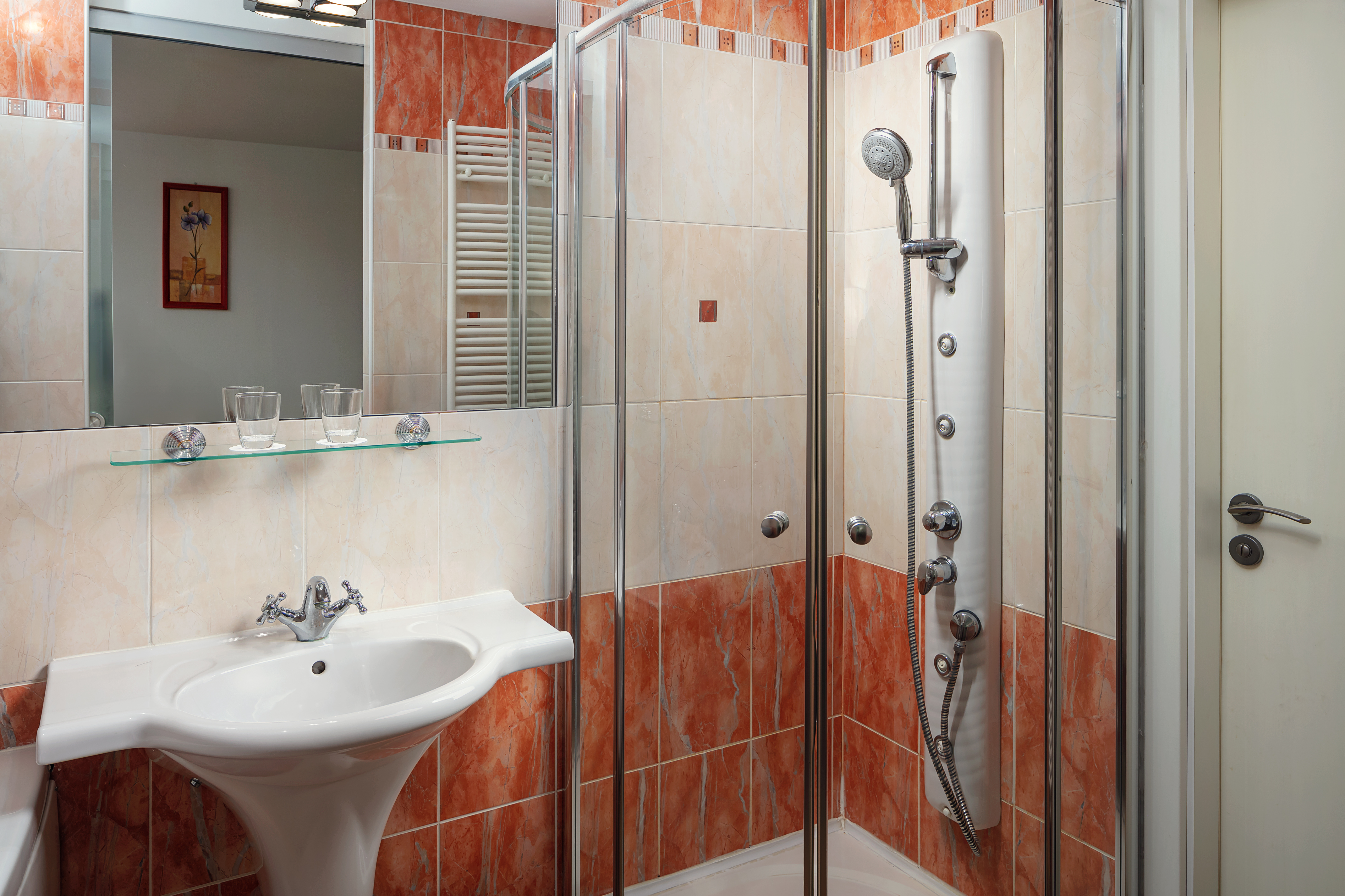 Apartment with Kitchenette