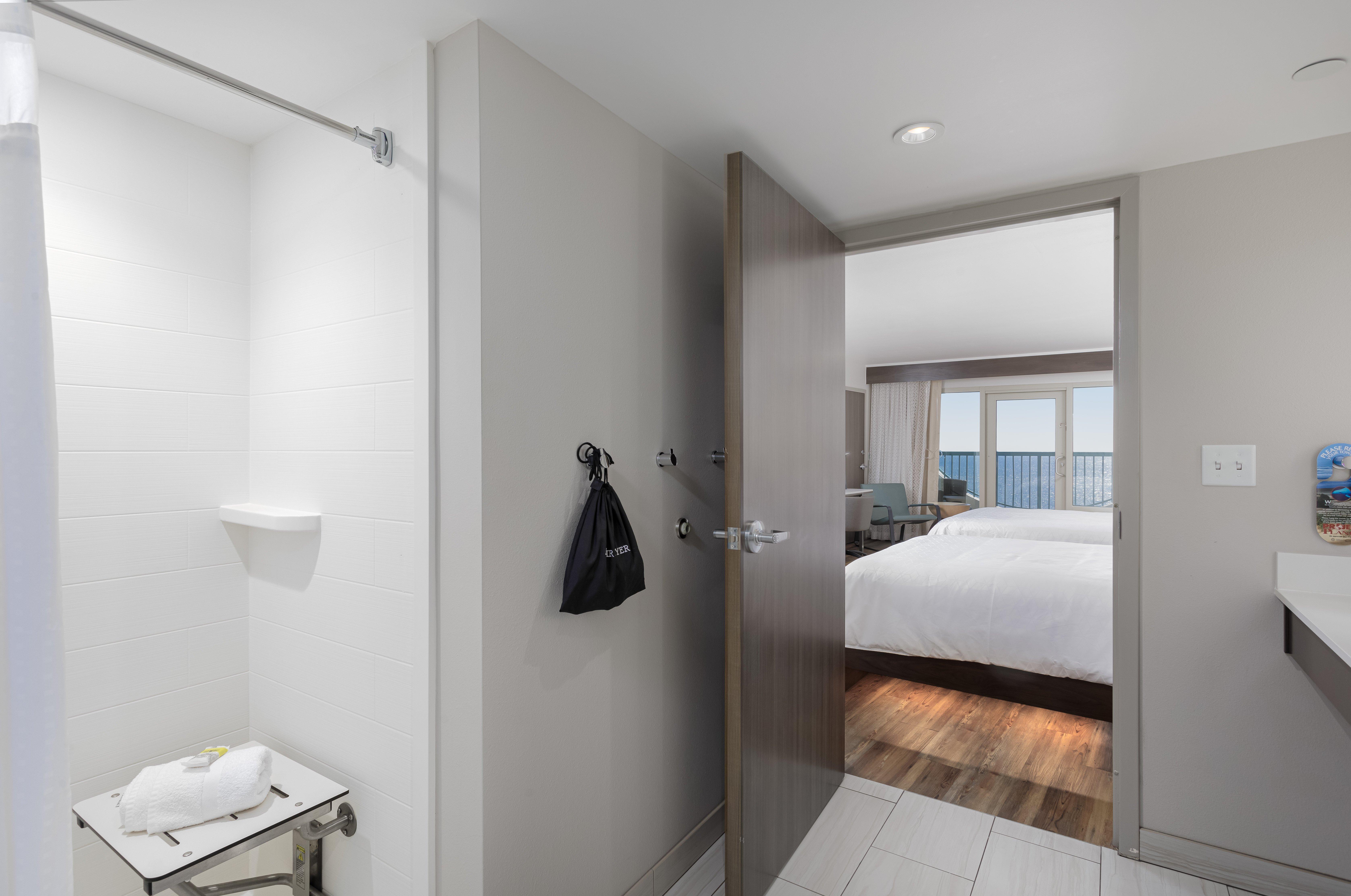 Room Accessible-two Queen Beds