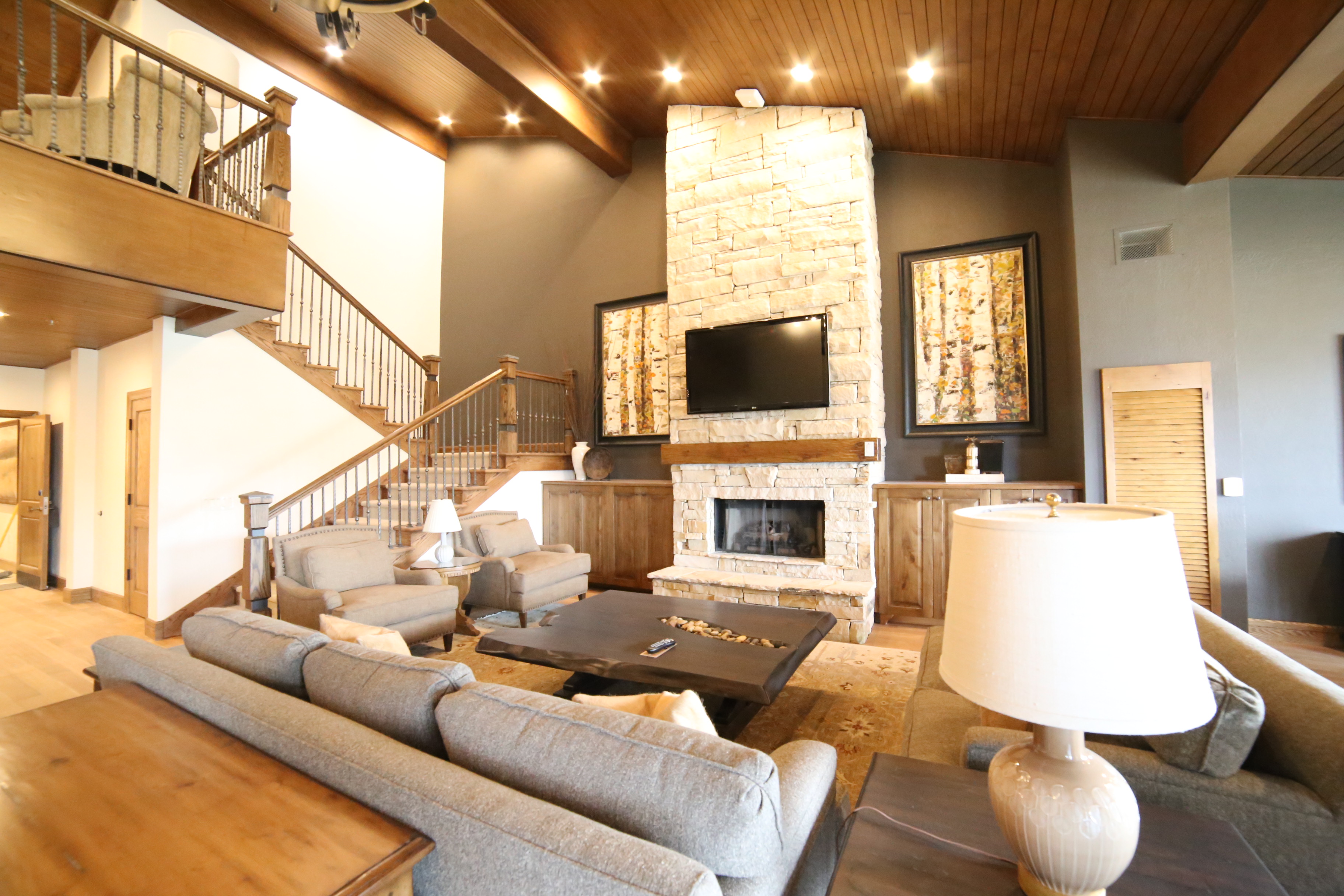 Double Two Queen Beds Premium